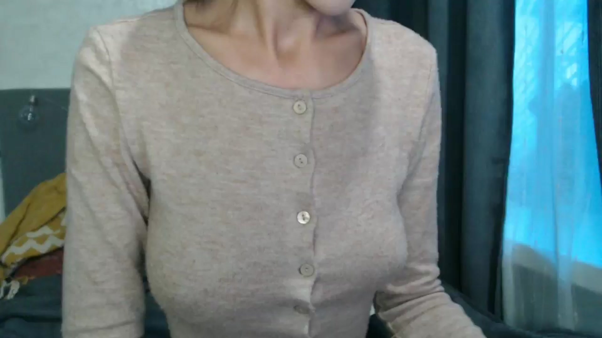 Gallery image thumbnail from Nora_Sweet's myfreecams stream on, 09/29/2024, 14:41 image 6 of 20