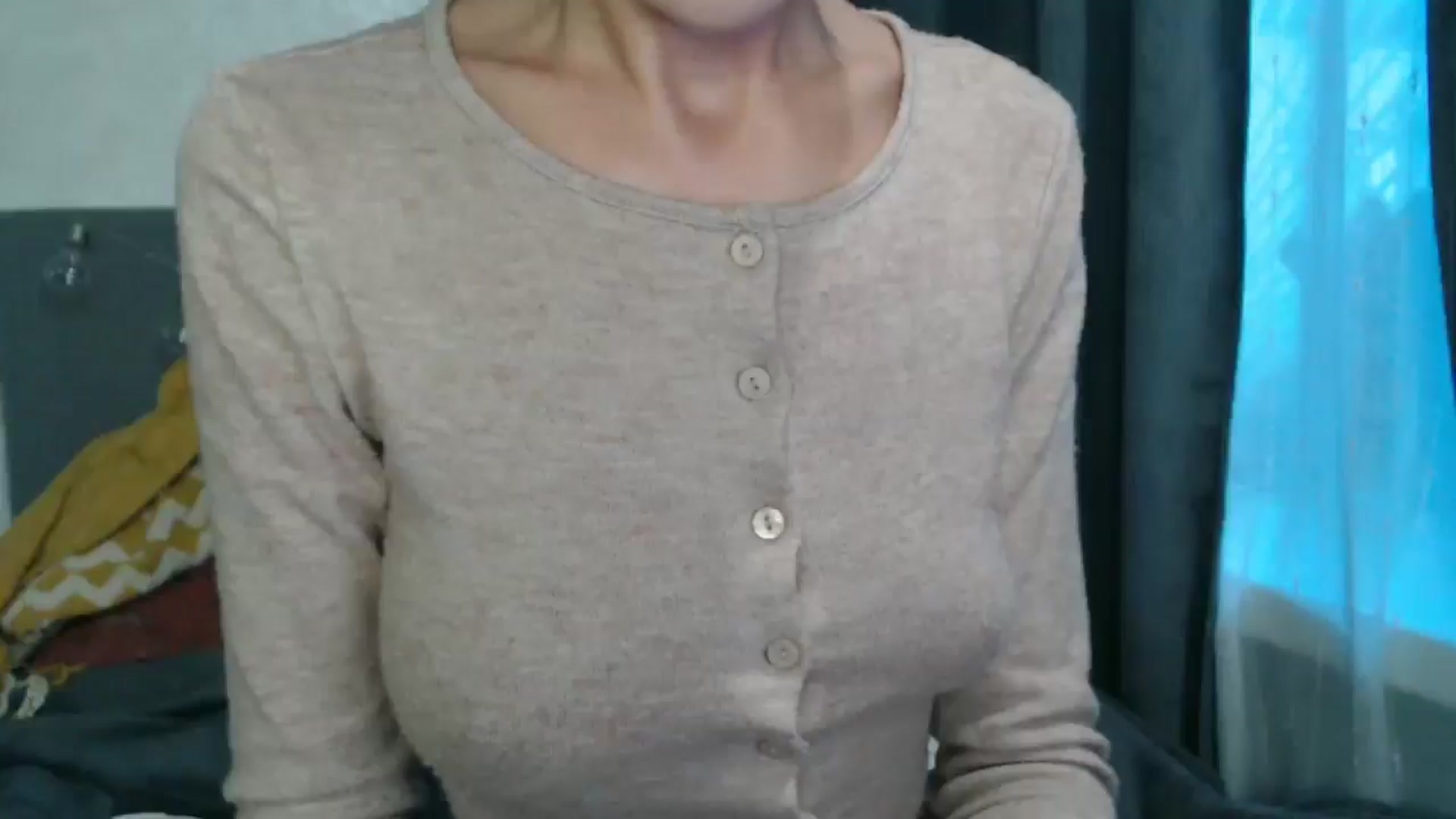 Gallery image thumbnail from Nora_Sweet's myfreecams stream on, 09/29/2024, 14:41 image 2 of 20