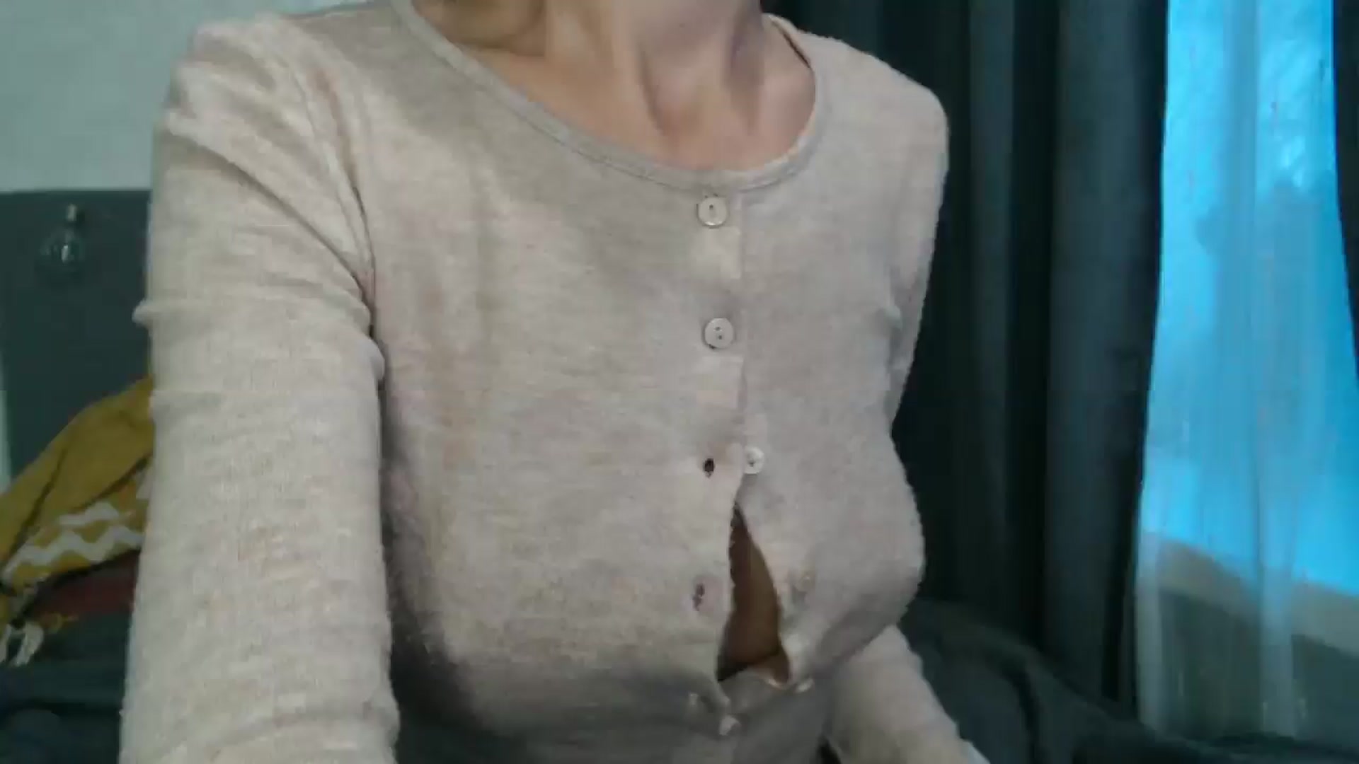 Gallery image thumbnail from Nora_Sweet's myfreecams stream on, 09/29/2024, 14:41 image 11 of 20
