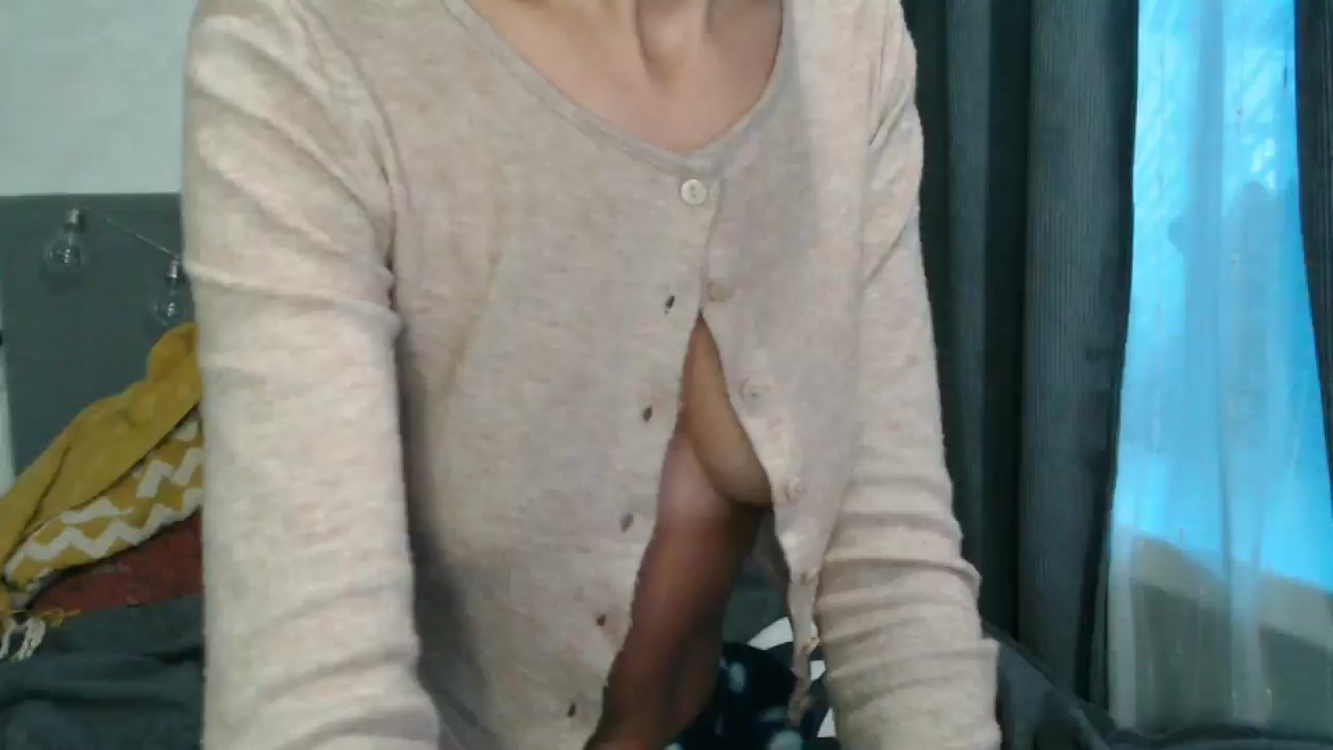 Gallery image thumbnail from Nora_Sweet's myfreecams stream on, 09/29/2024, 14:41 image 20 of 20