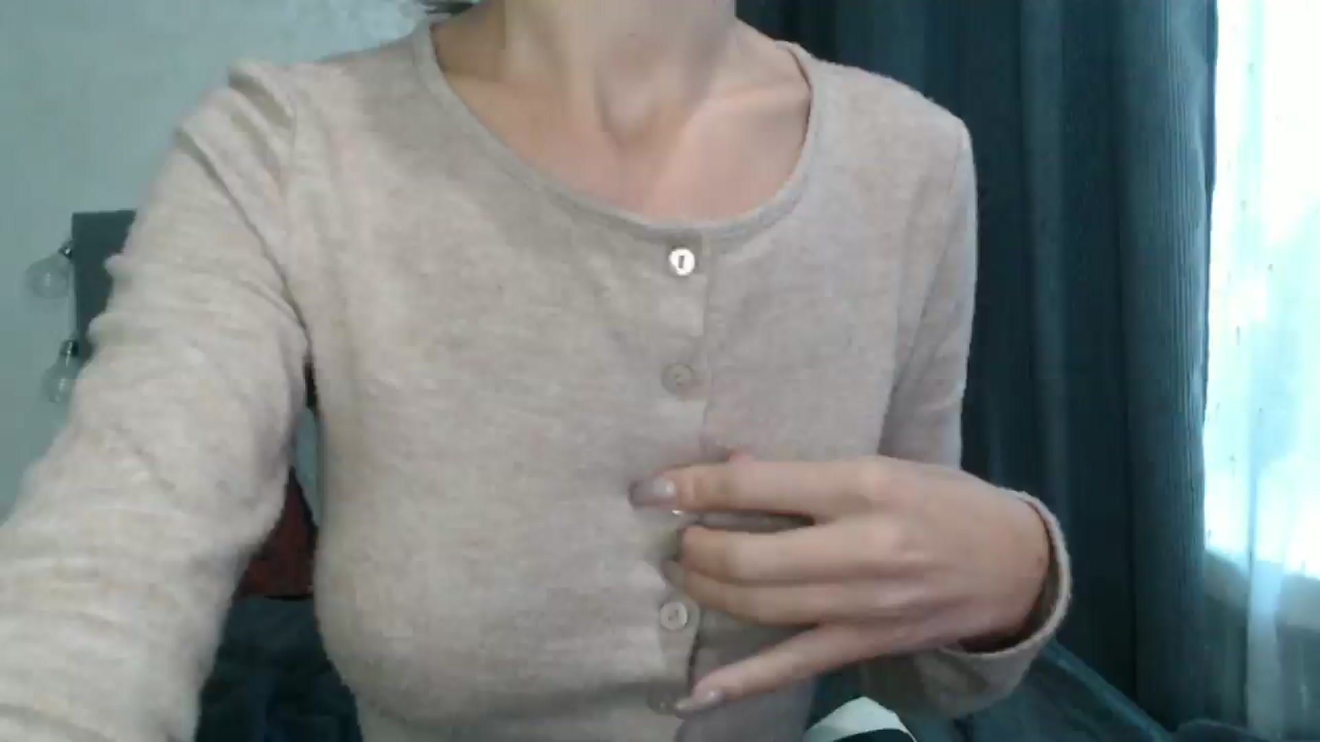 Gallery image thumbnail from Nora_Sweet's myfreecams stream on, 09/30/2024, 11:41 image 17 of 20