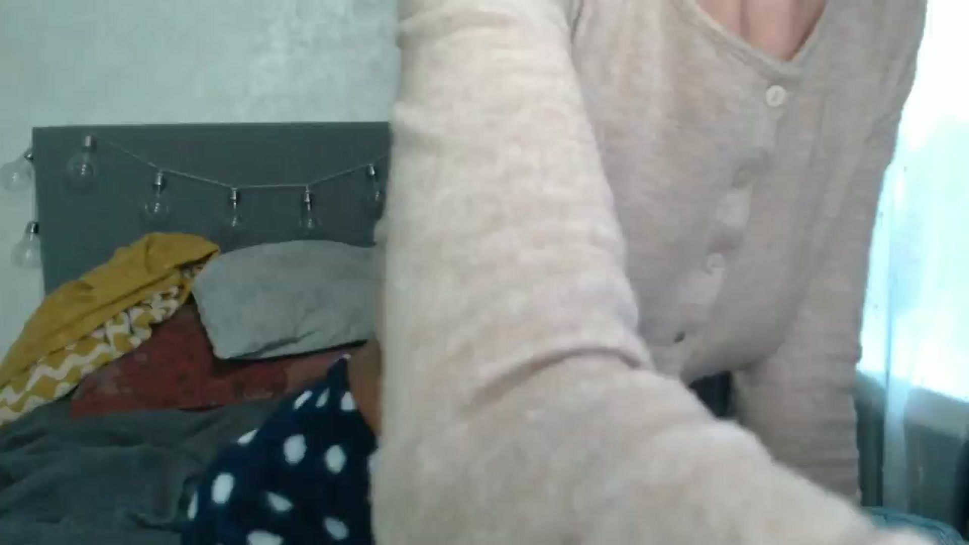 Gallery image thumbnail from Nora_Sweet's myfreecams stream on, 09/30/2024, 12:30 image 5 of 20