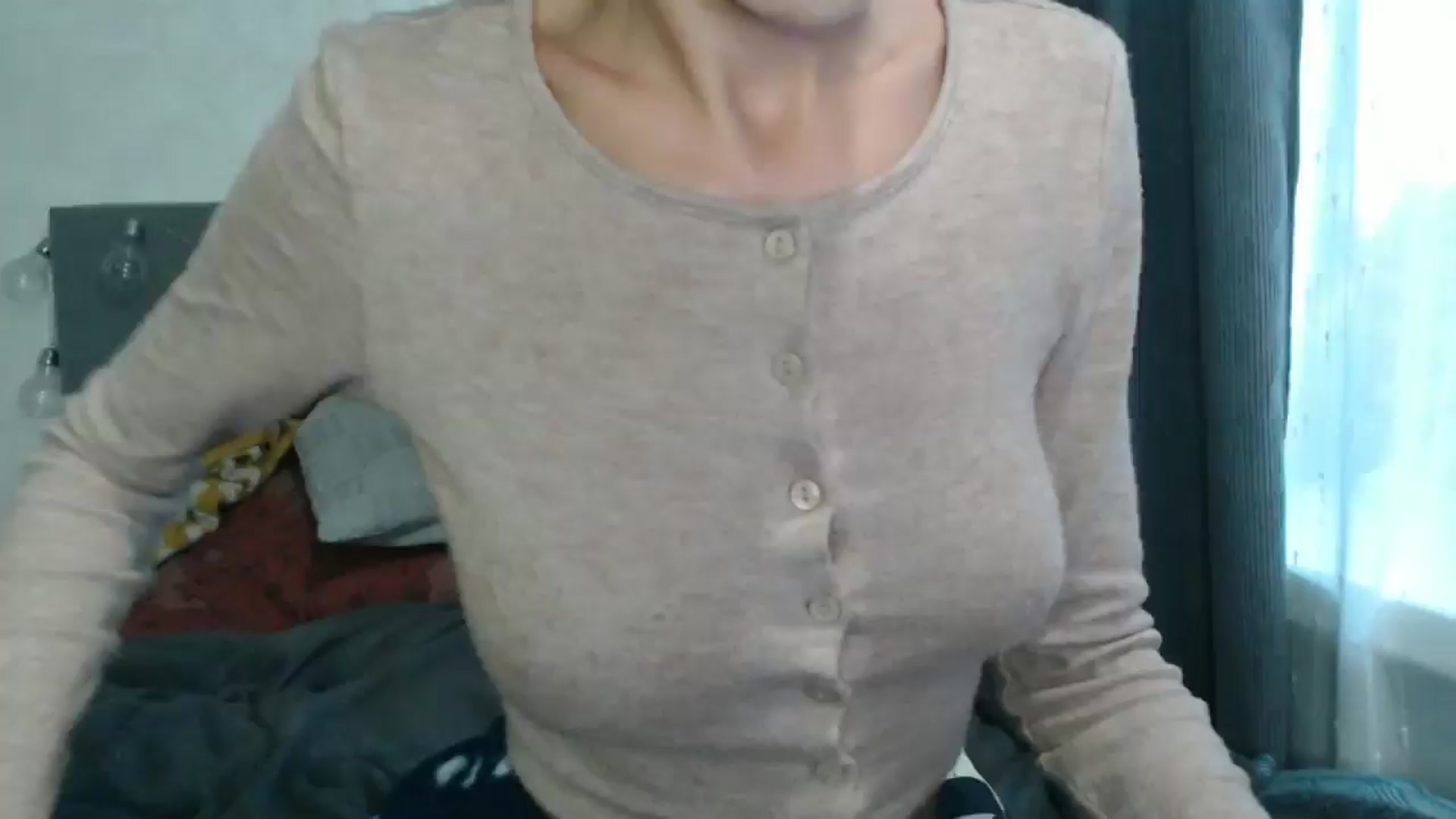 Gallery image thumbnail from Nora_Sweet's myfreecams stream on, 09/30/2024, 13:24 image 2 of 20