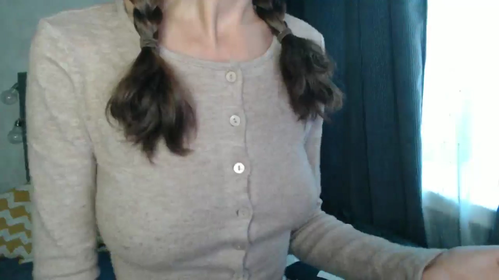 Gallery image thumbnail from Nora_Sweet's myfreecams stream on, 10/02/2024, 11:24 image 2 of 20