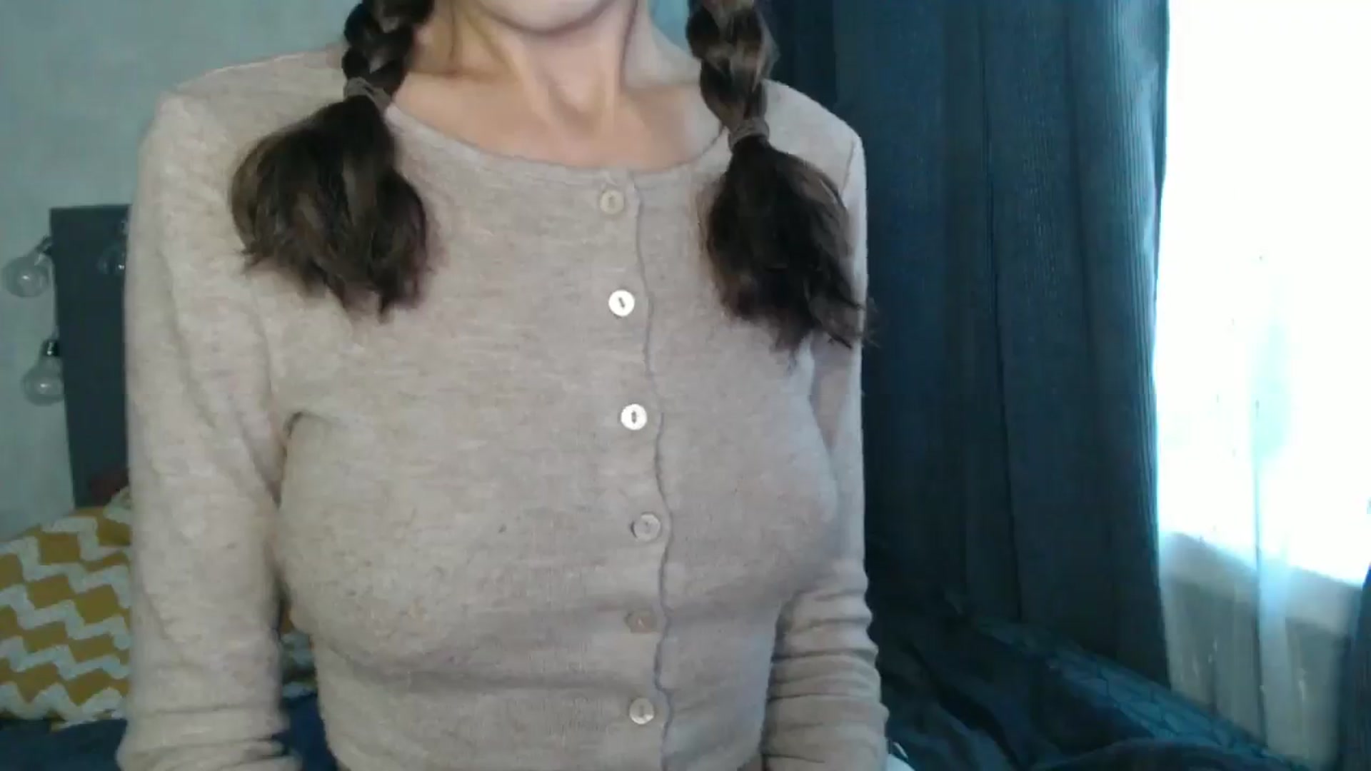 Gallery image thumbnail from Nora_Sweet's myfreecams stream on, 10/02/2024, 11:24 image 6 of 20