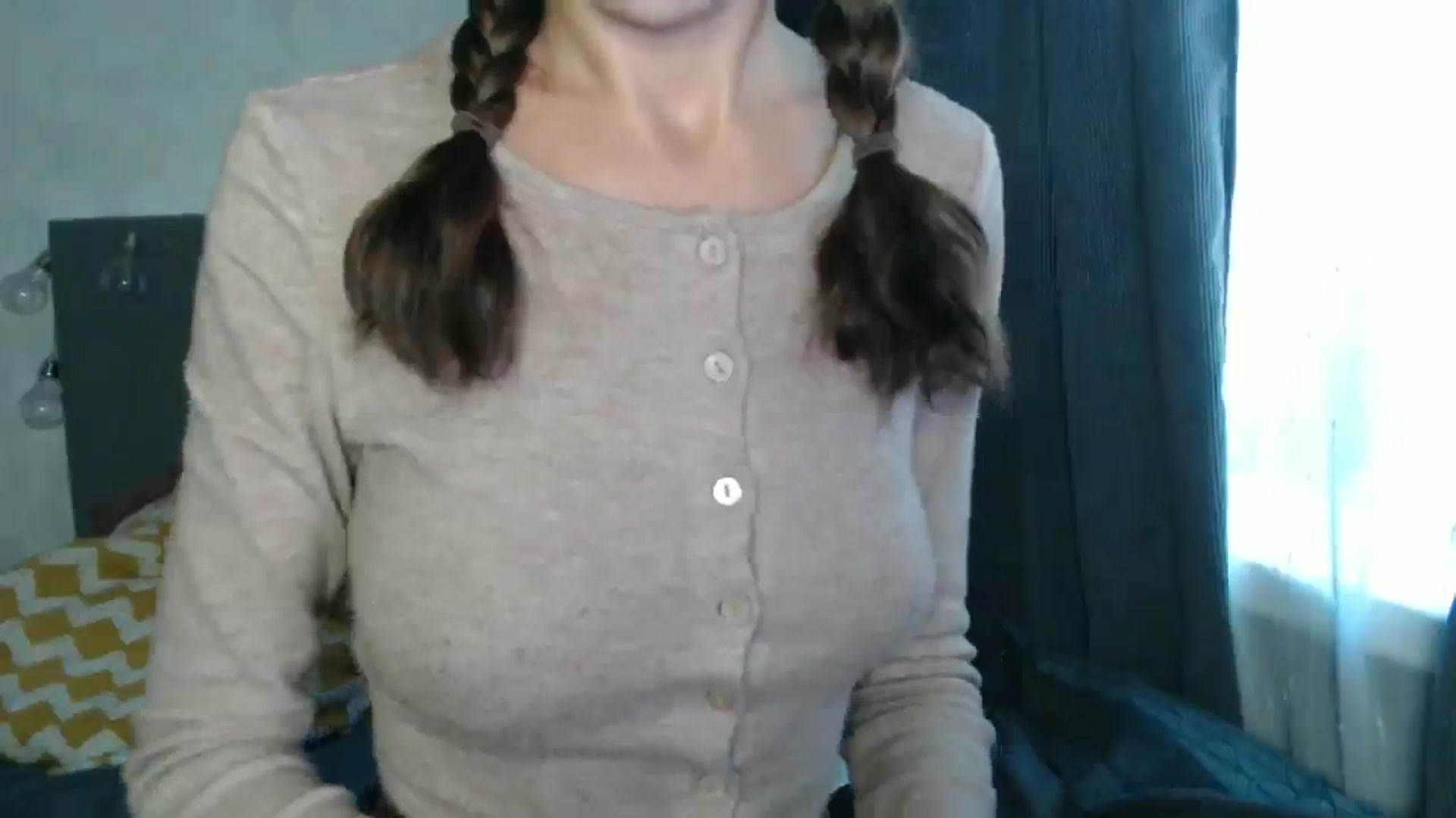 Gallery image thumbnail from Nora_Sweet's myfreecams stream on, 10/02/2024, 11:24 image 19 of 20