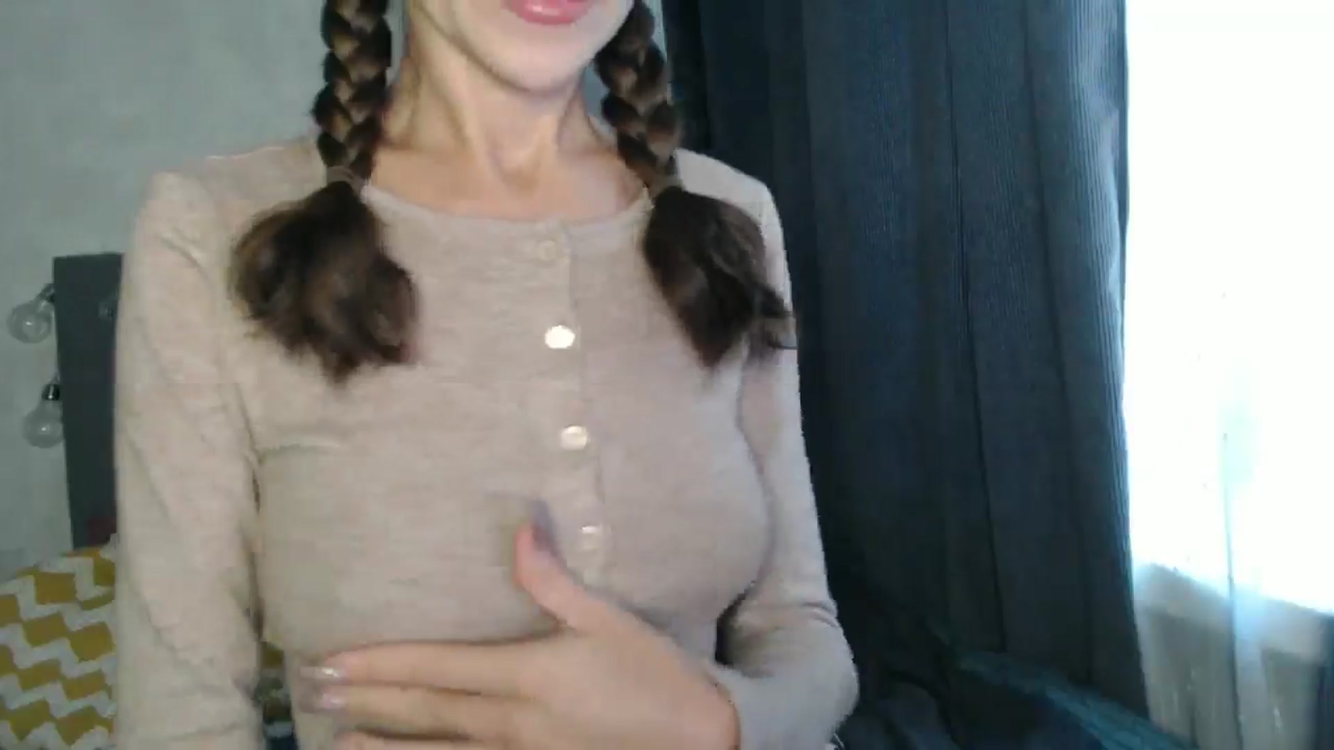 Gallery image thumbnail from Nora_Sweet's myfreecams stream on, 10/02/2024, 11:24 image 17 of 20