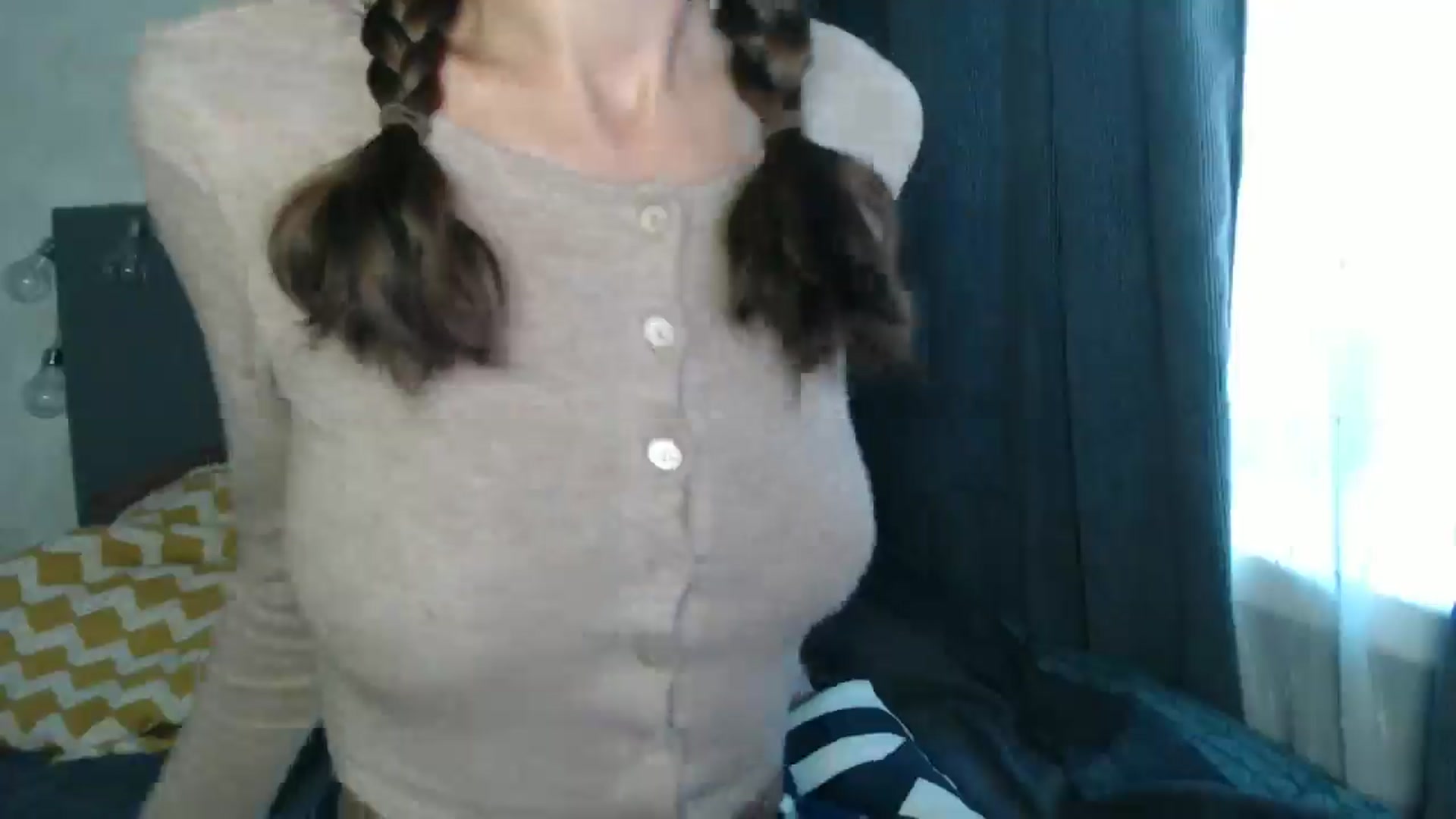 Gallery image thumbnail from Nora_Sweet's myfreecams stream on, 10/02/2024, 11:24 image 14 of 20