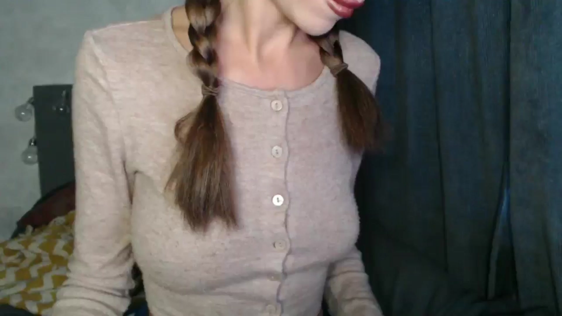 Gallery image thumbnail from Nora_Sweet's myfreecams stream on, 10/05/2024, 12:33 image 7 of 20