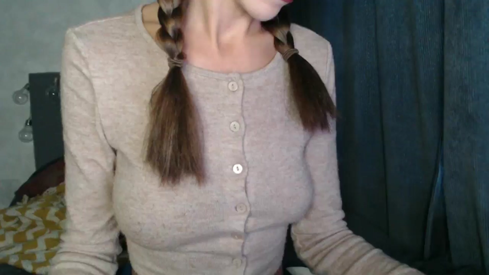 Gallery image thumbnail from Nora_Sweet's myfreecams stream on, 10/05/2024, 12:33 image 3 of 20