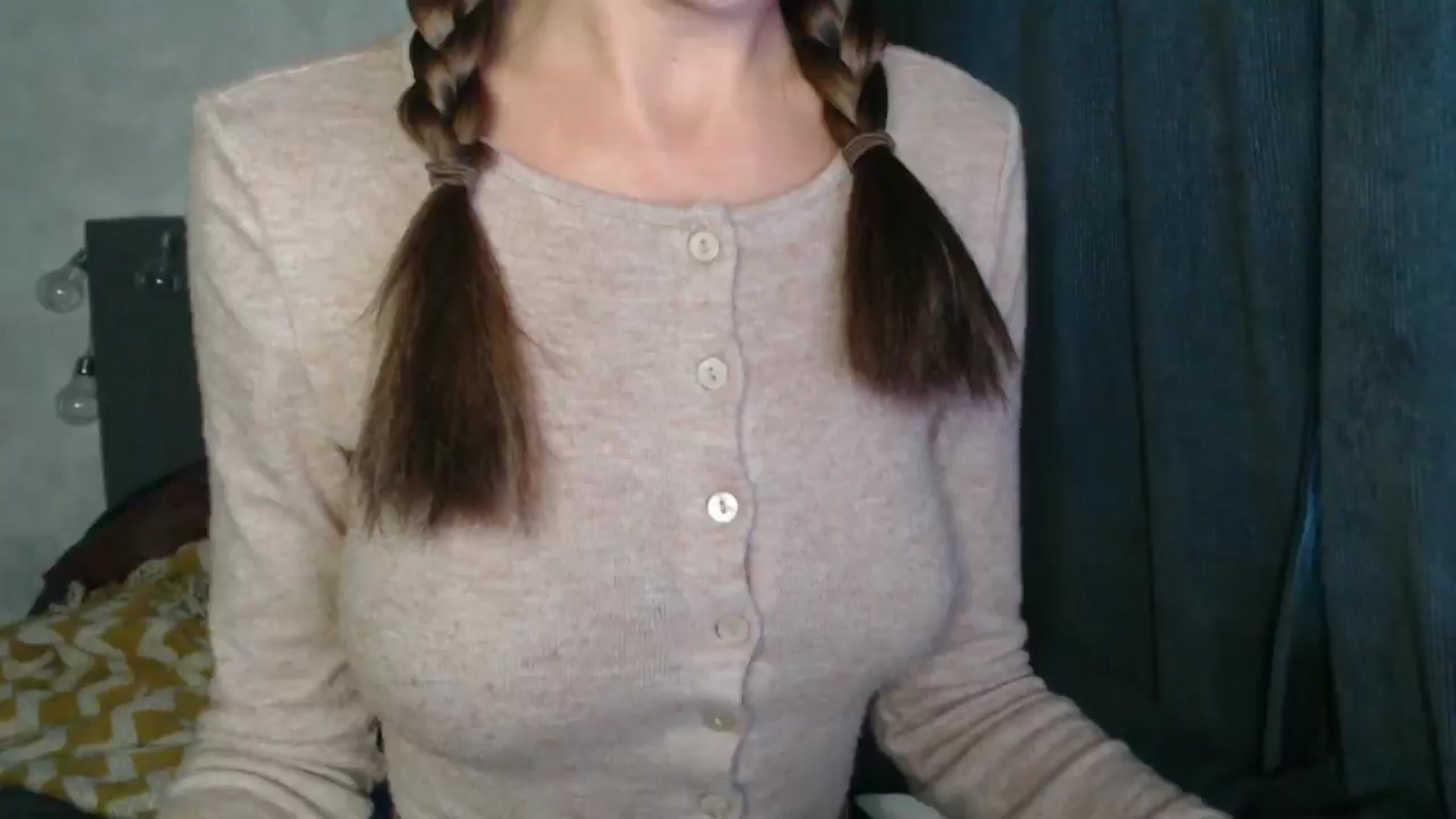 Gallery image thumbnail from Nora_Sweet's myfreecams stream on, 10/05/2024, 12:33 image 2 of 20