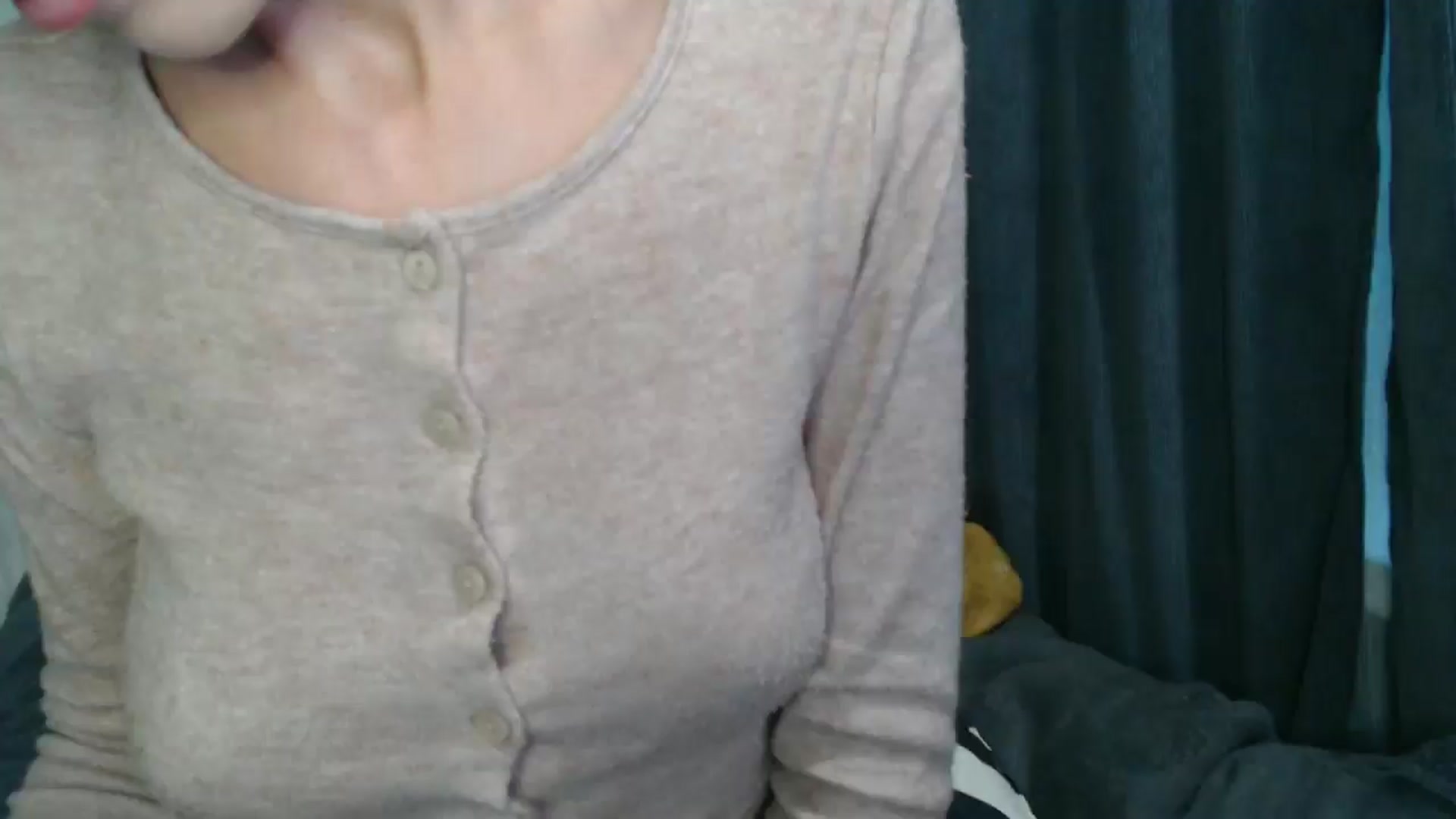 Gallery image thumbnail from Nora_Sweet's myfreecams stream on, 10/07/2024, 11:19 image 13 of 20