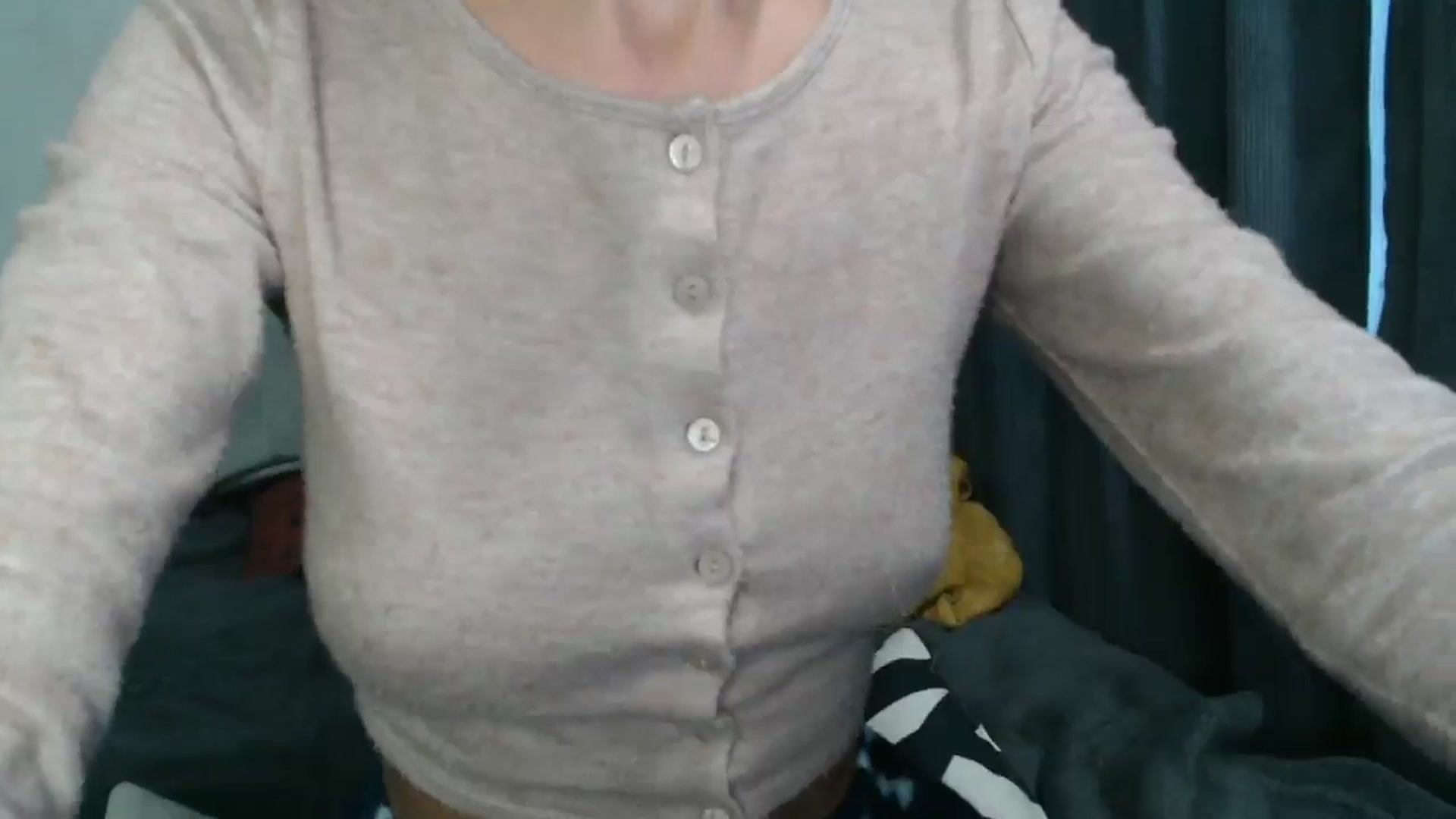 Gallery image thumbnail from Nora_Sweet's myfreecams stream on, 10/07/2024, 12:14 image 2 of 20