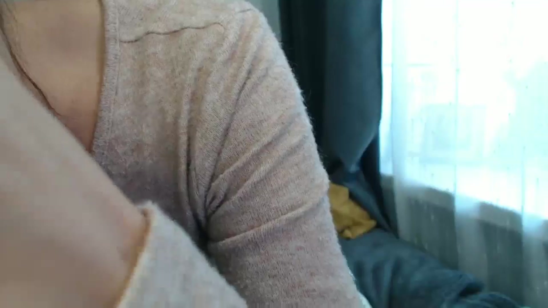 Gallery image thumbnail from Nora_Sweet's myfreecams stream on, 10/08/2024, 10:27 image 5 of 20