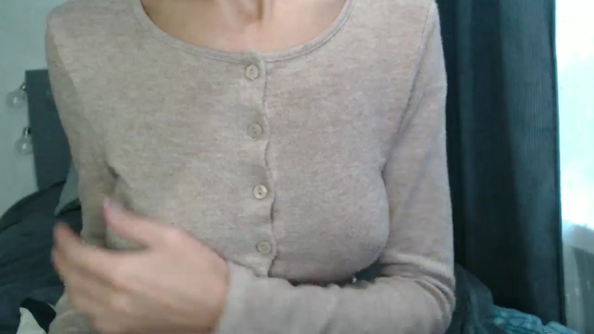 Gallery image thumbnail from Nora_Sweet's myfreecams stream on, 10/08/2024, 11:24 image 9 of 20