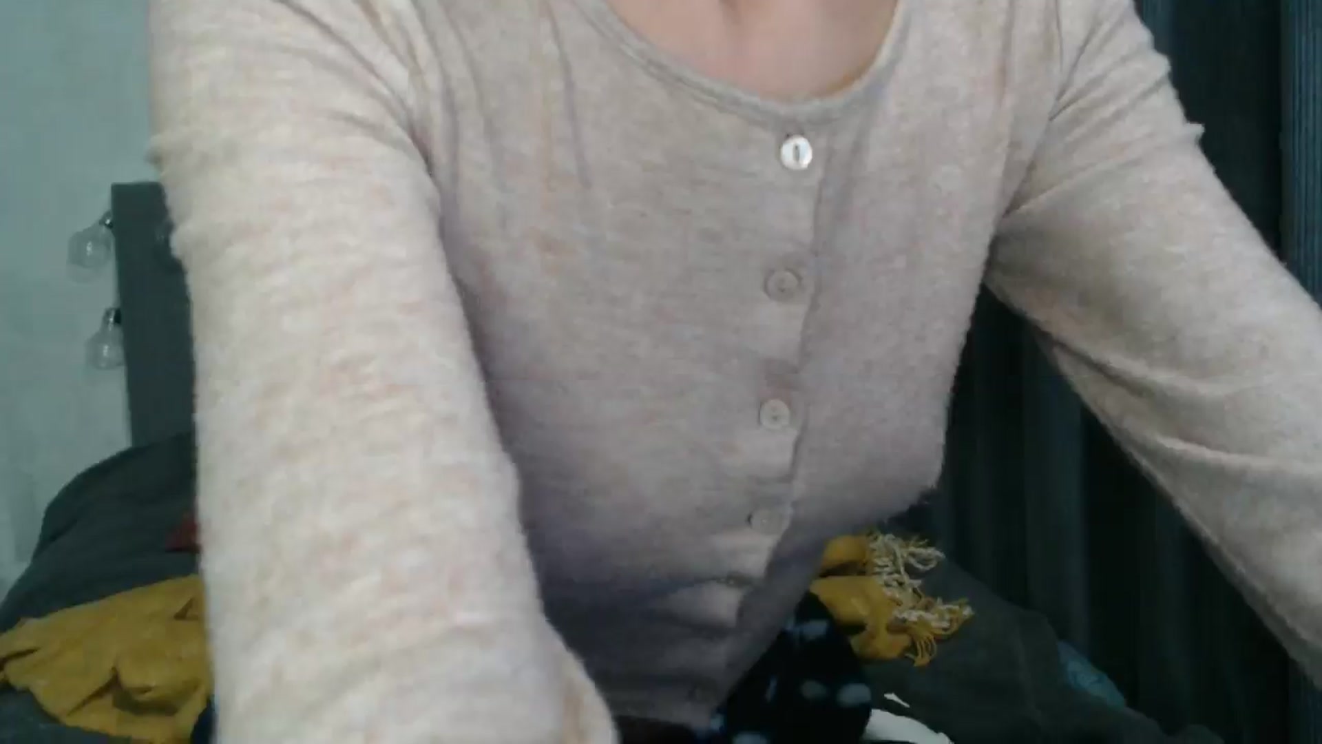 Gallery image thumbnail from Nora_Sweet's myfreecams stream on, 10/13/2024, 15:03 image 19 of 20