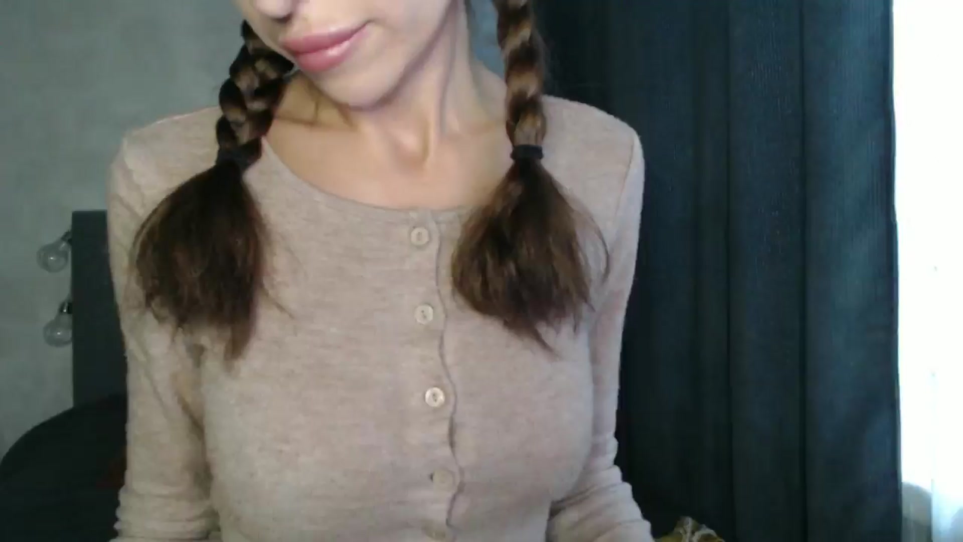 Gallery image thumbnail from Nora_Sweet's myfreecams stream on, 10/14/2024, 09:33 image 2 of 20