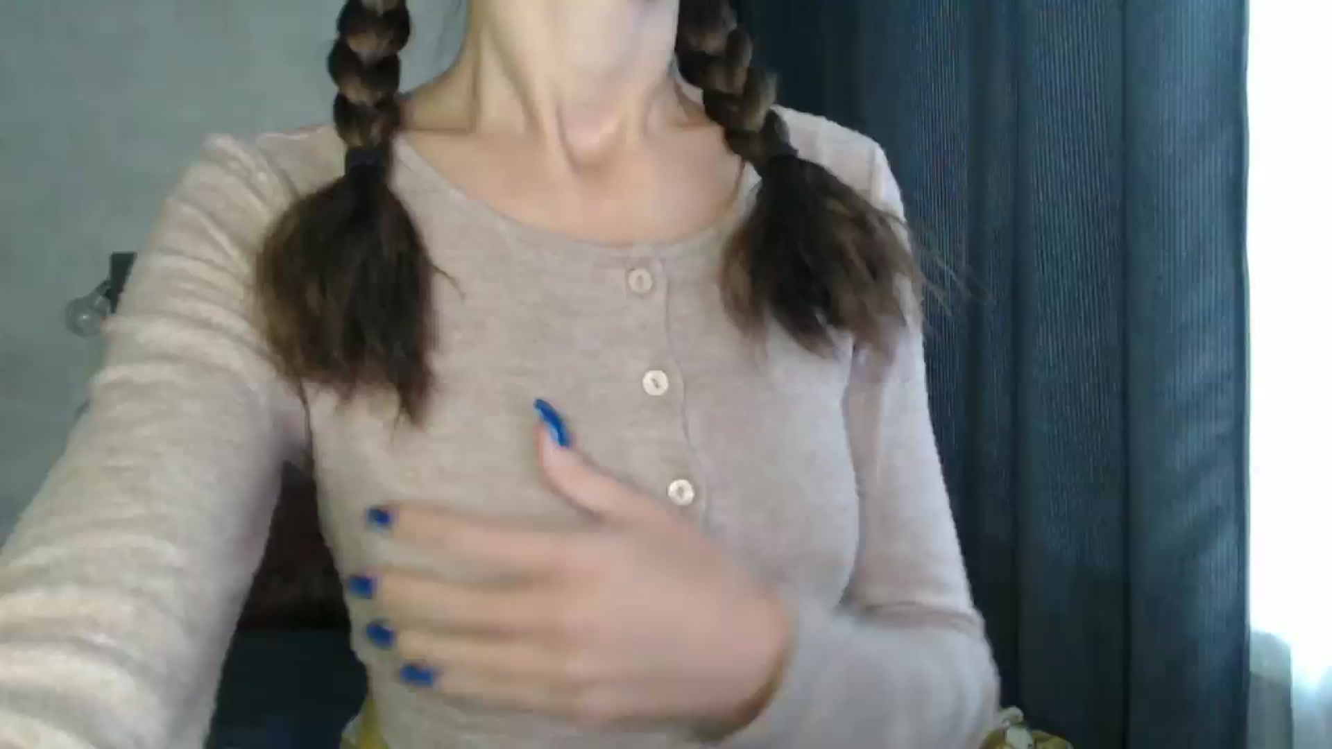 Gallery image thumbnail from Nora_Sweet's myfreecams stream on, 10/14/2024, 10:25 image 10 of 20