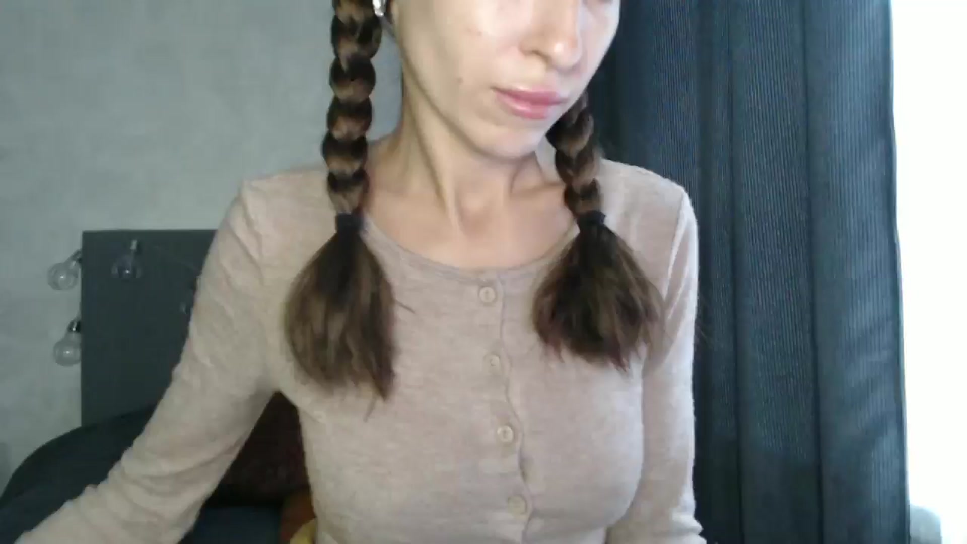 Gallery image thumbnail from Nora_Sweet's myfreecams stream on, 10/14/2024, 10:25 image 14 of 20