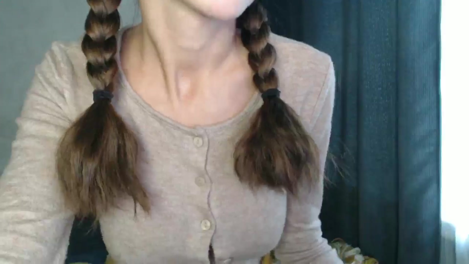 Gallery image thumbnail from Nora_Sweet's myfreecams stream on, 10/14/2024, 10:25 image 9 of 20