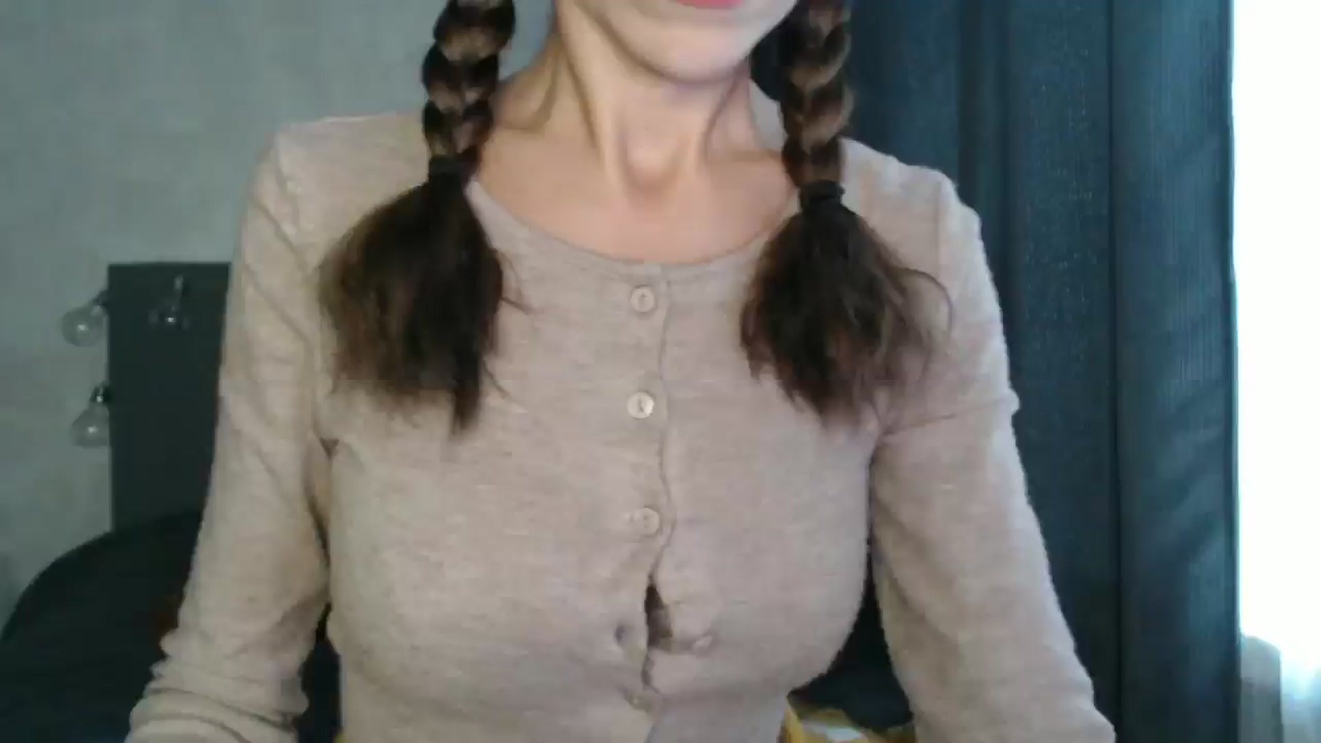 Gallery image thumbnail from Nora_Sweet's myfreecams stream on, 10/14/2024, 10:25 image 1 of 20