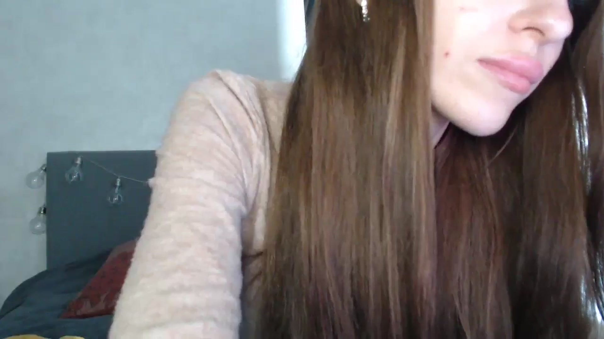 Gallery image thumbnail from Nora_Sweet's myfreecams stream on, 10/15/2024, 09:02 image 7 of 20