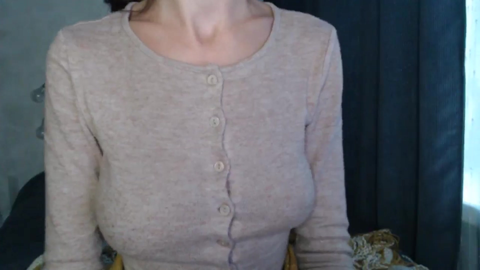 Gallery image thumbnail from Nora_Sweet's myfreecams stream on, 10/15/2024, 09:27 image 4 of 20