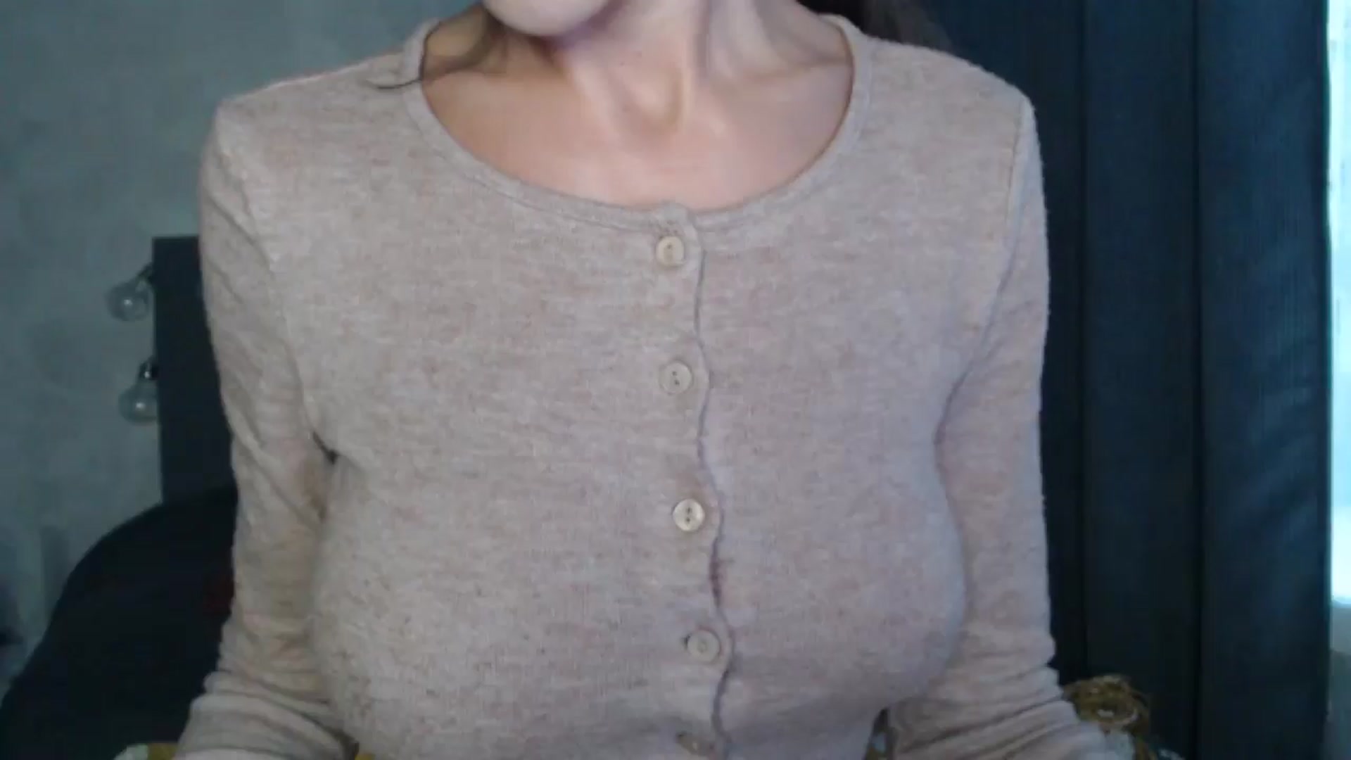 Gallery image thumbnail from Nora_Sweet's myfreecams stream on, 10/15/2024, 09:27 image 12 of 20