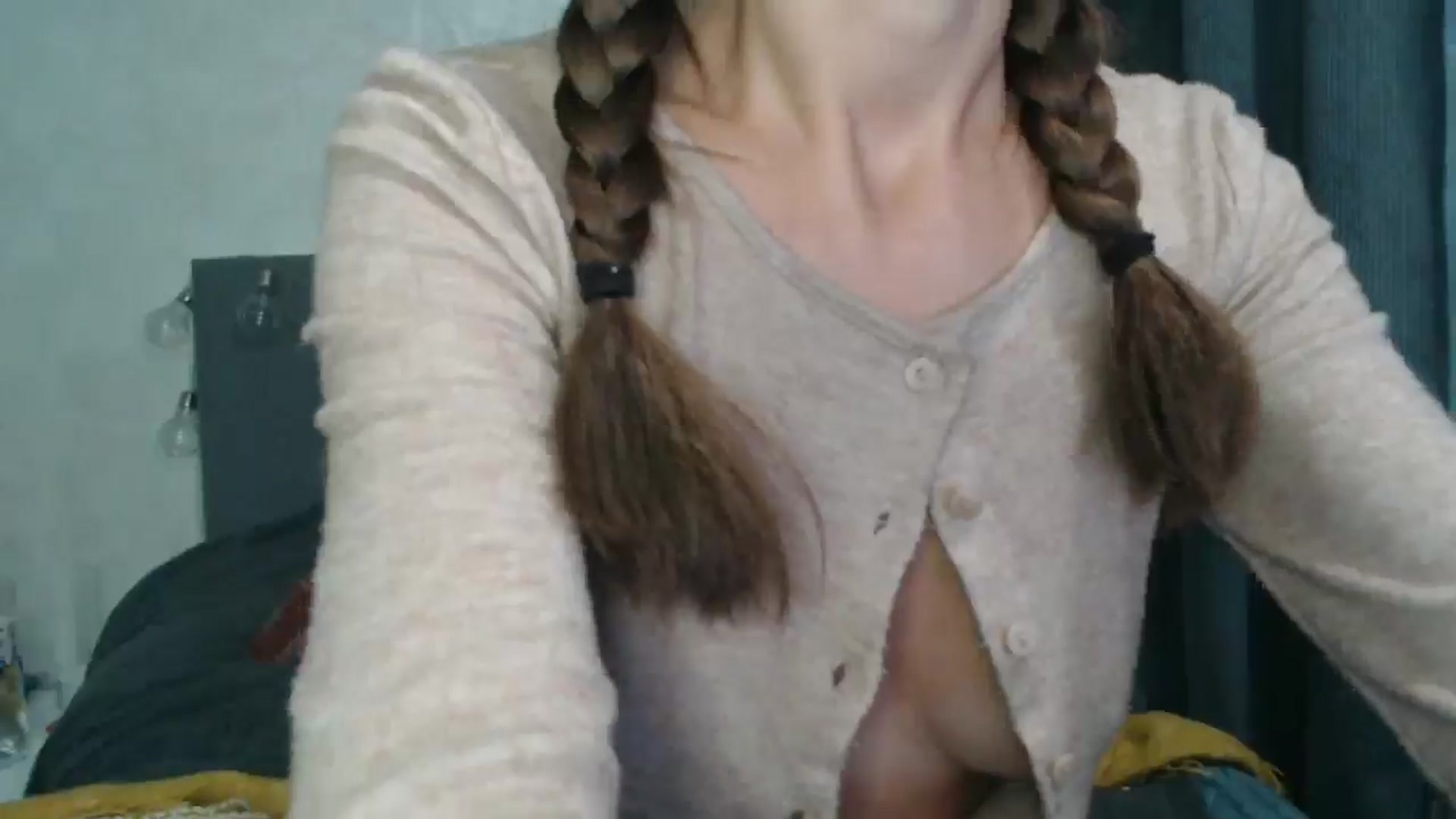 Gallery image thumbnail from Nora_Sweet's myfreecams stream on, 10/15/2024, 14:20 image 18 of 20