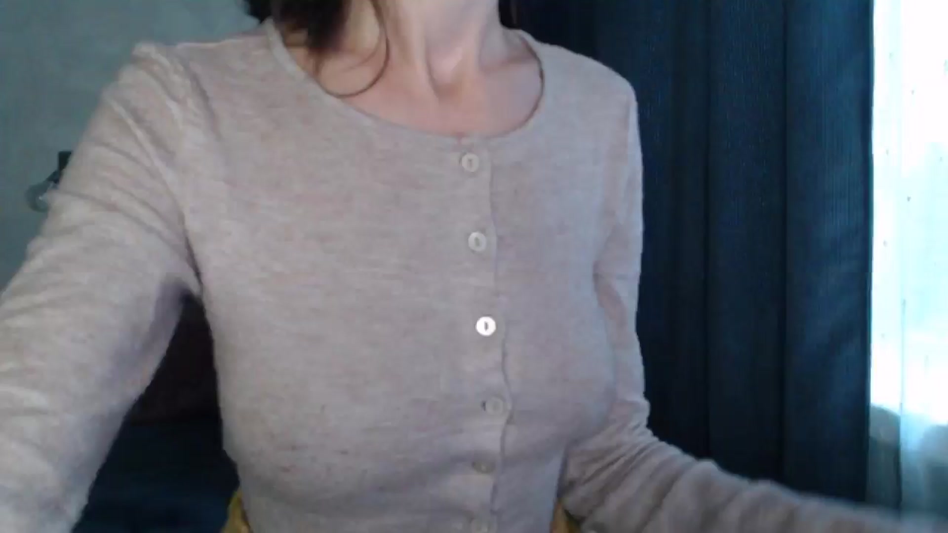 Gallery image thumbnail from Nora_Sweet's myfreecams stream on, 10/16/2024, 11:57 image 15 of 20
