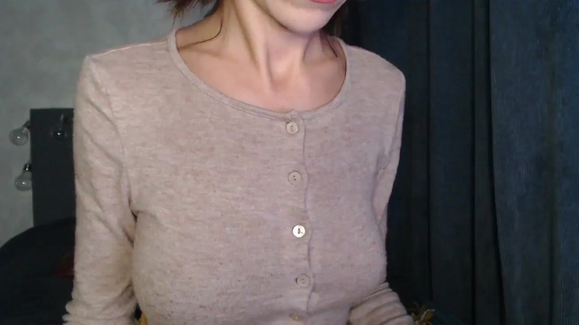 Gallery image thumbnail from Nora_Sweet's myfreecams stream on, 10/16/2024, 14:06 image 6 of 20