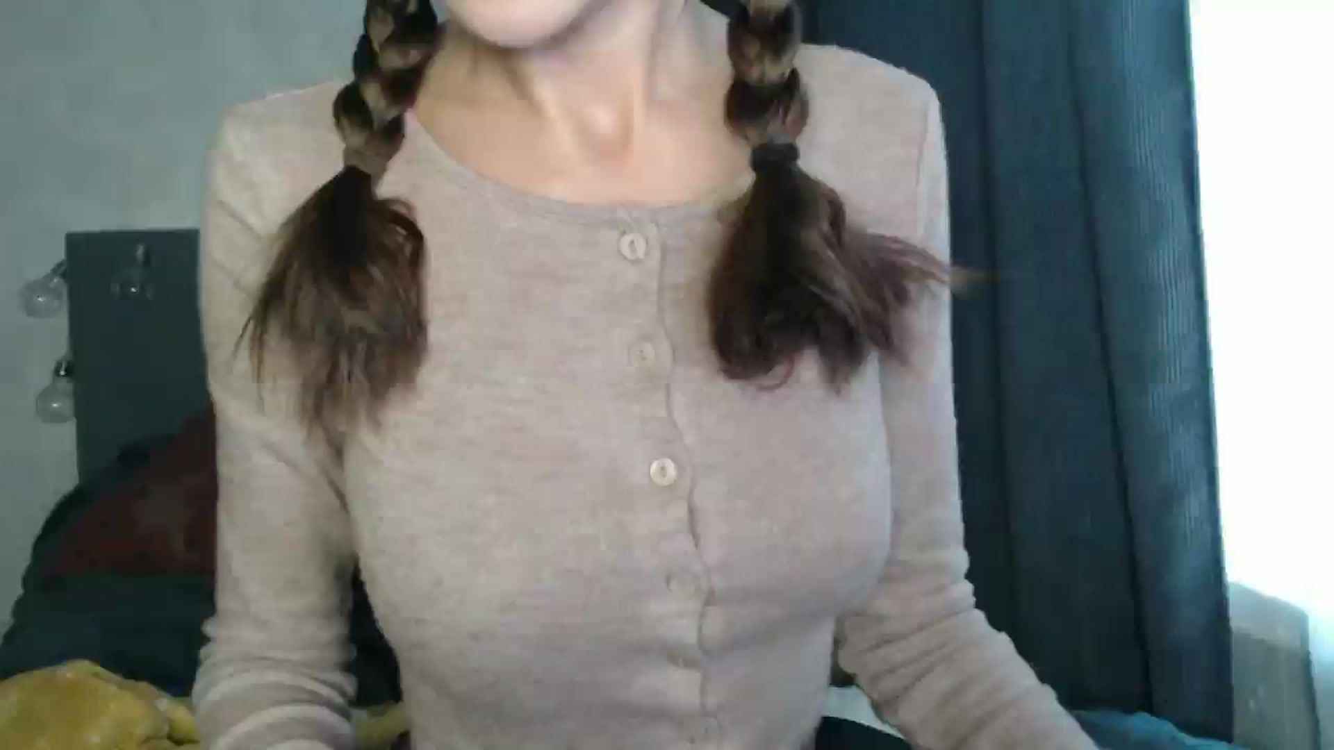Gallery image thumbnail from Nora_Sweet's myfreecams stream on, 10/17/2024, 07:46 image 5 of 20