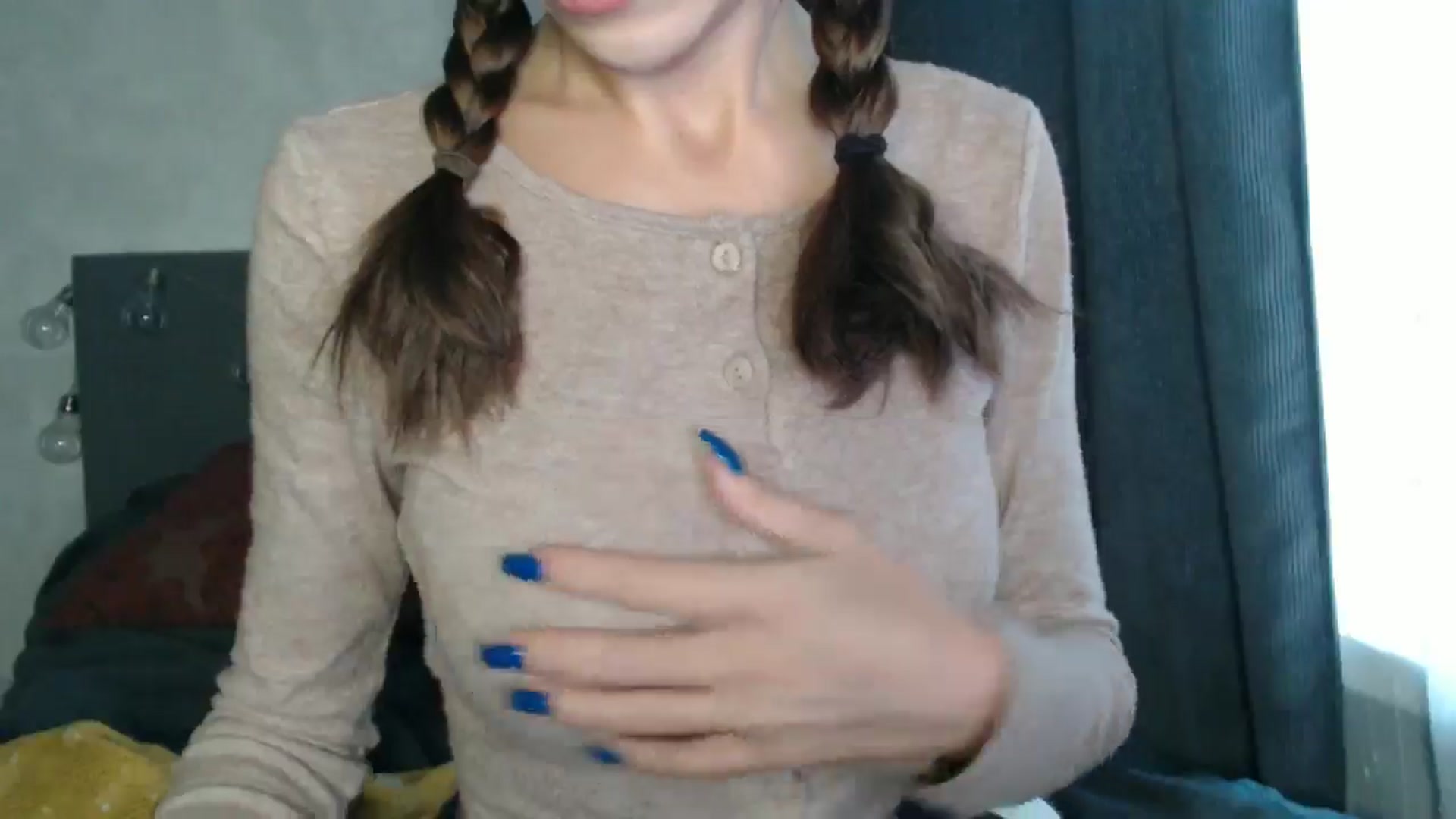 Gallery image thumbnail from Nora_Sweet's myfreecams stream on, 10/17/2024, 07:46 image 8 of 20