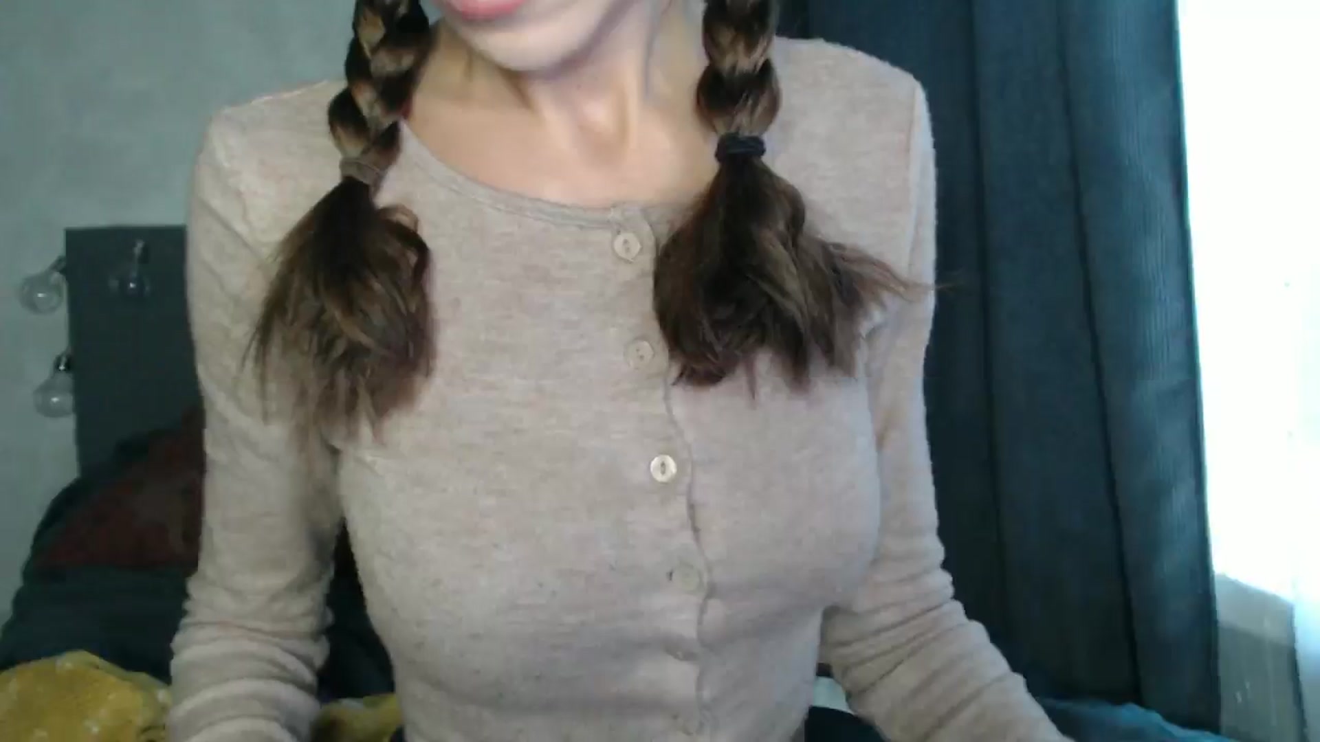Gallery image thumbnail from Nora_Sweet's myfreecams stream on, 10/17/2024, 07:46 image 12 of 20