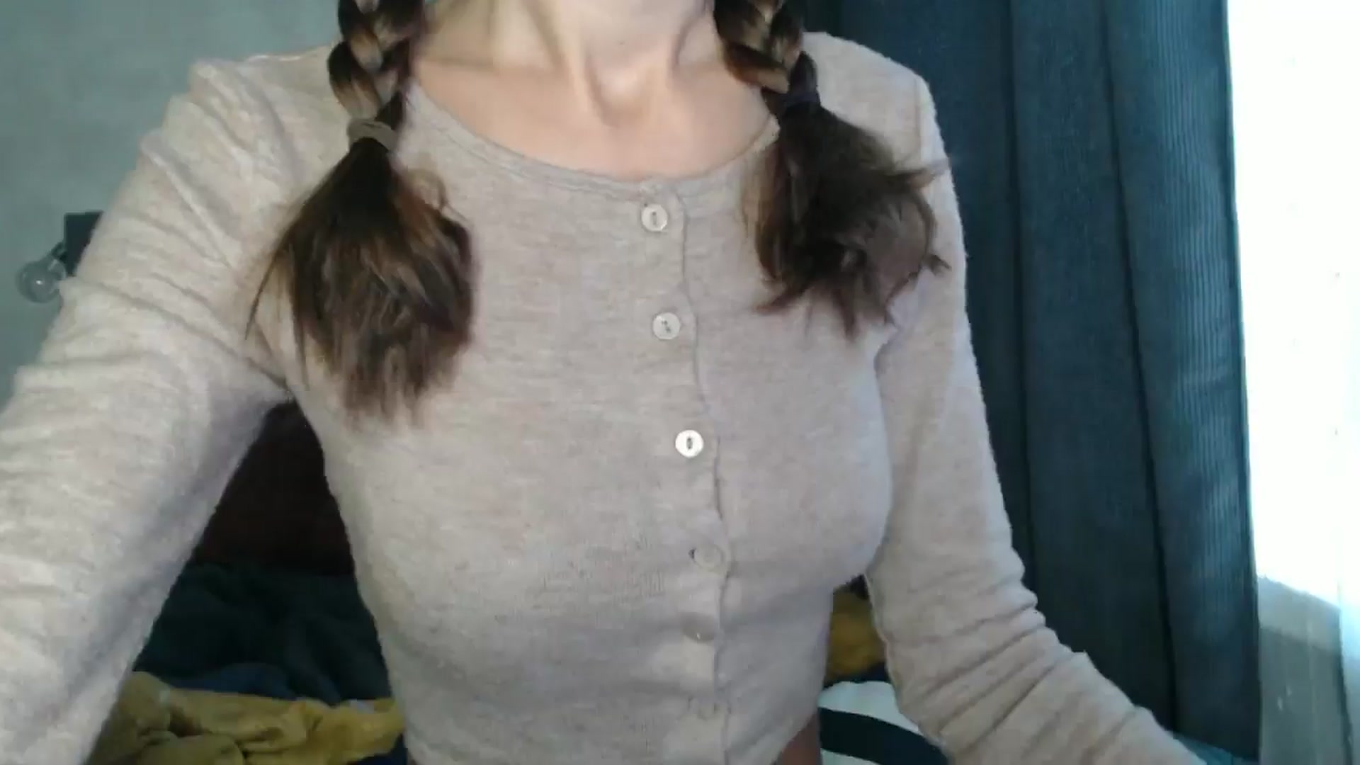 Gallery image thumbnail from Nora_Sweet's myfreecams stream on, 10/17/2024, 07:46 image 19 of 20