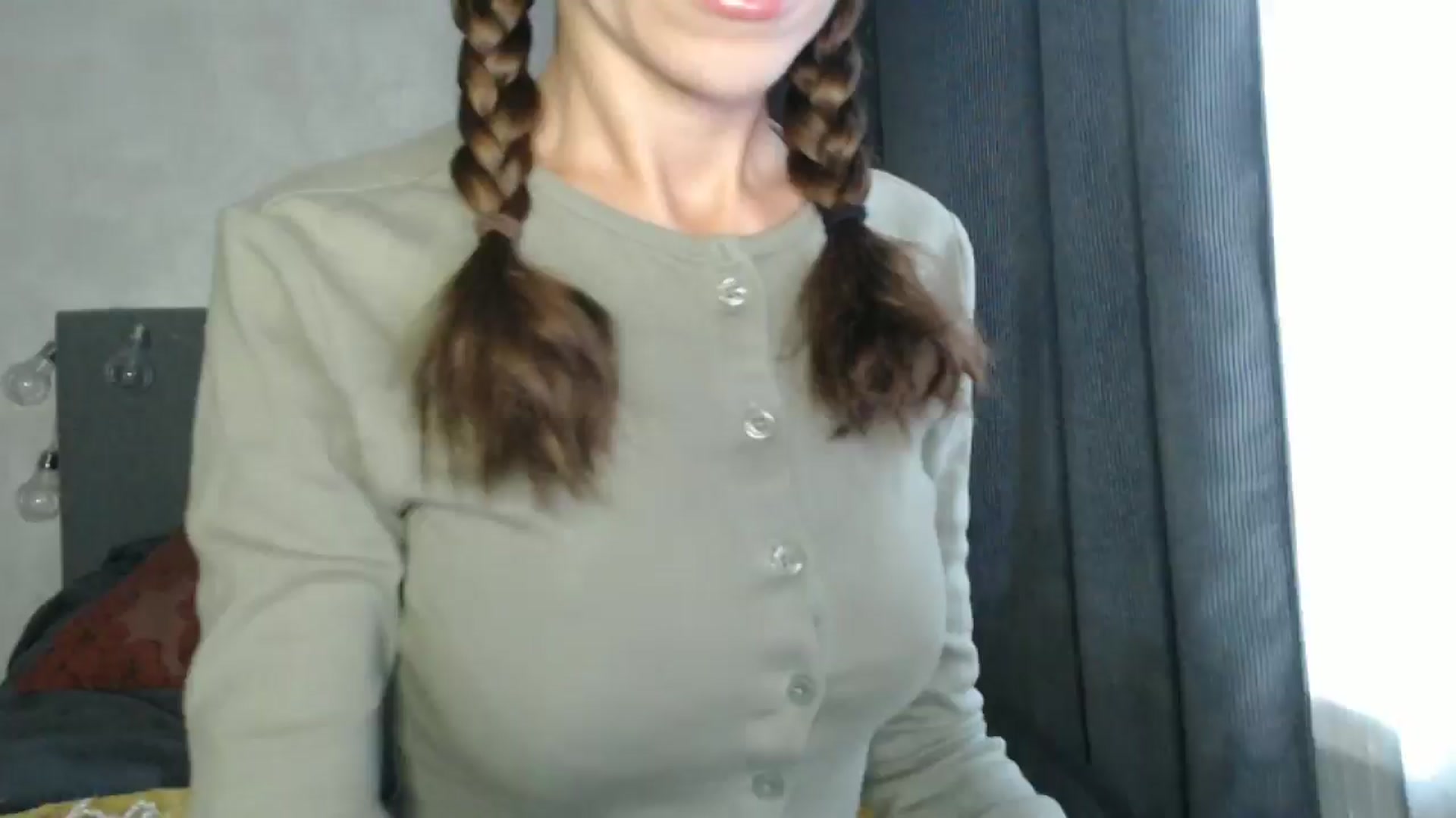 Gallery image thumbnail from Nora_Sweet's myfreecams stream on, 10/17/2024, 08:26 image 15 of 20