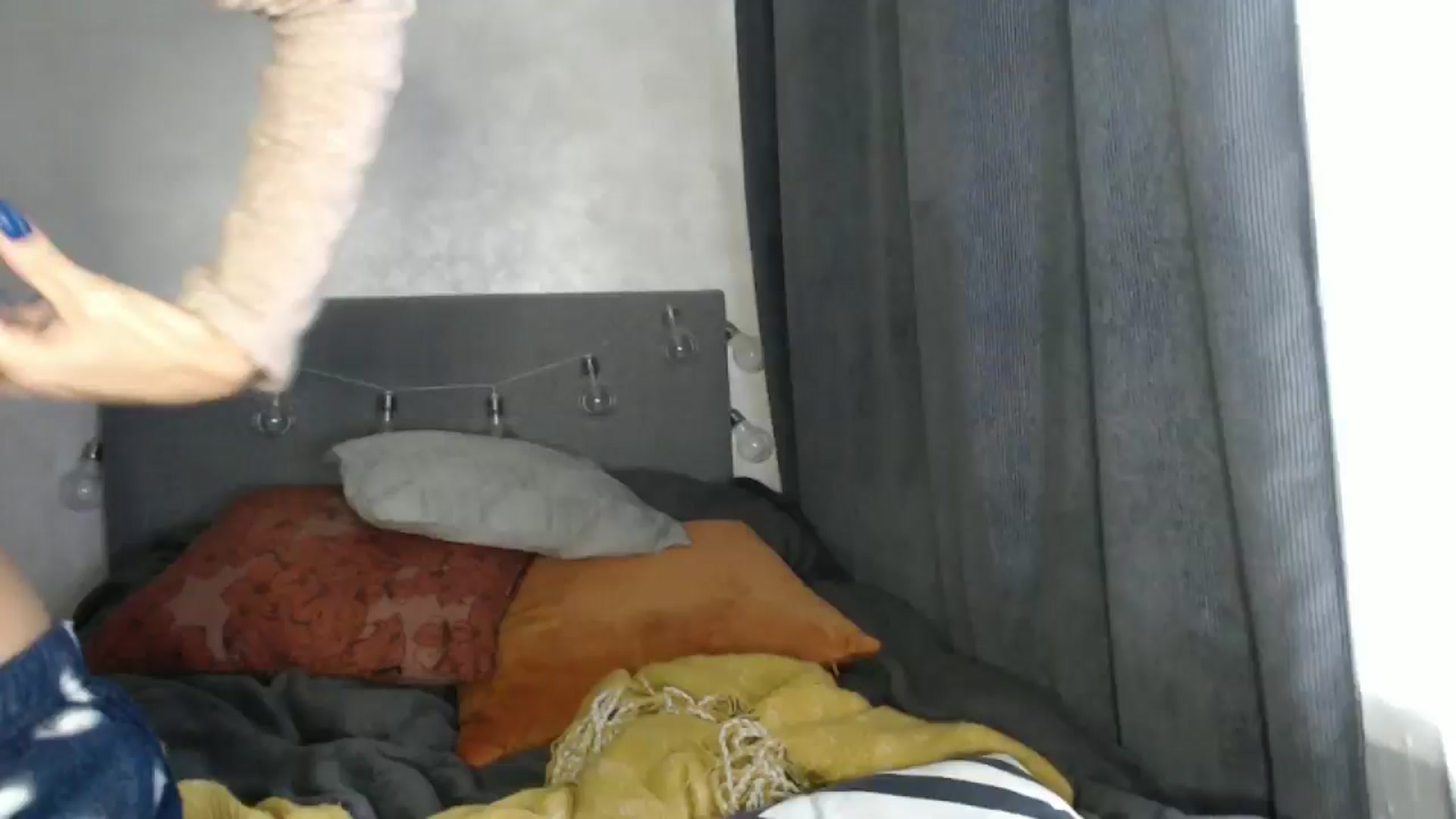 Gallery image thumbnail from Nora_Sweet's myfreecams stream on, 10/17/2024, 08:26 image 1 of 20