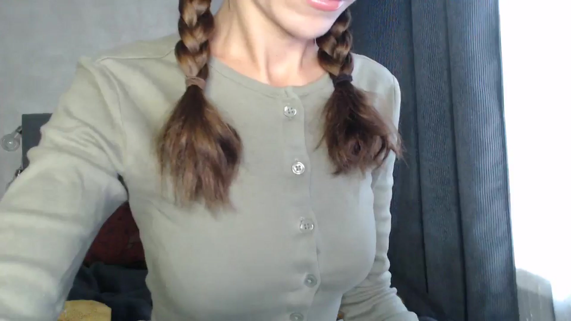 Gallery image thumbnail from Nora_Sweet's myfreecams stream on, 10/17/2024, 08:26 image 16 of 20