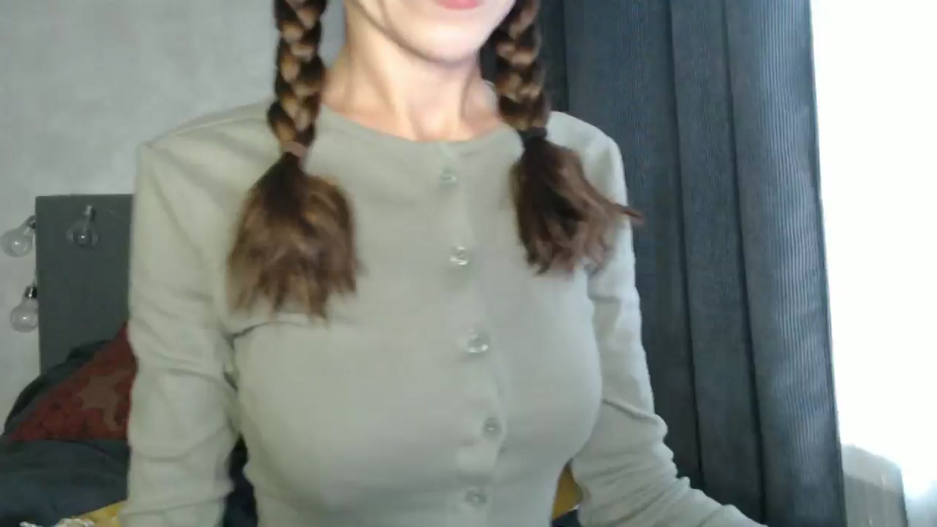 Gallery image thumbnail from Nora_Sweet's myfreecams stream on, 10/17/2024, 09:07 image 9 of 20