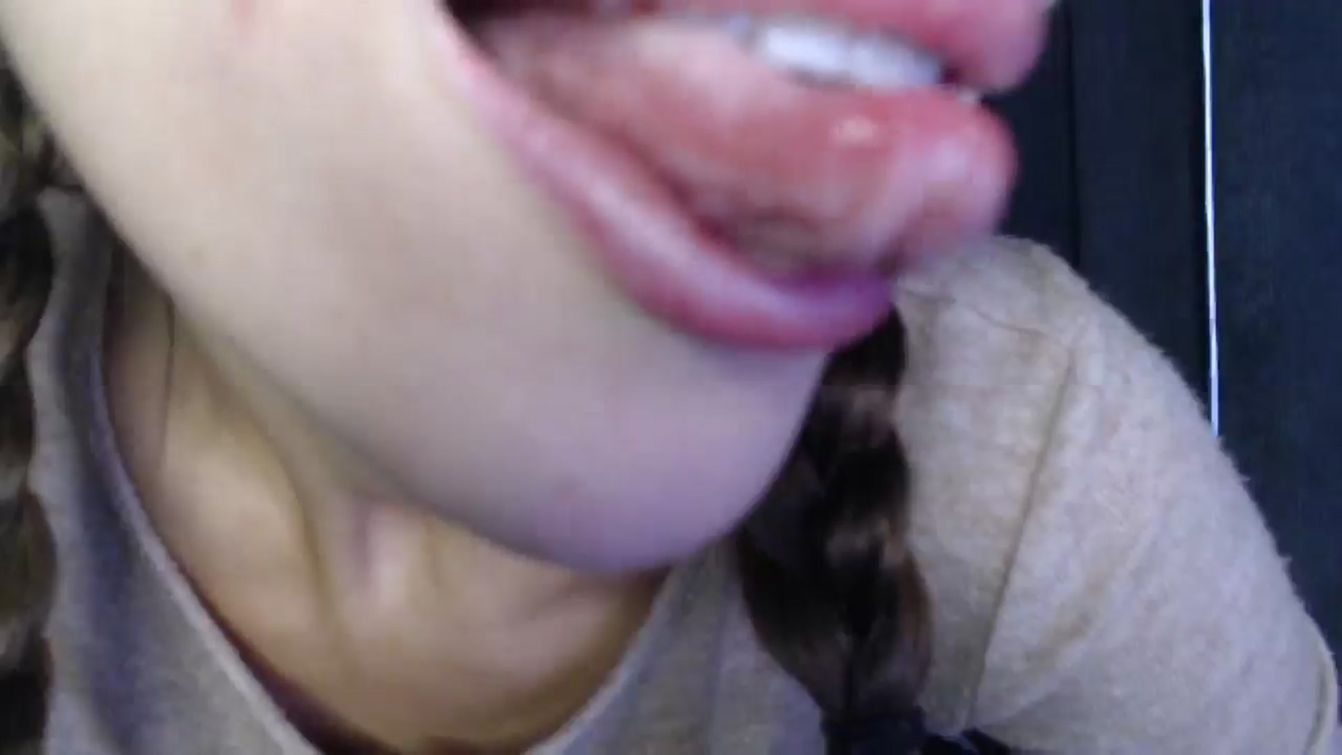 Gallery image thumbnail from Nora_Sweet's myfreecams stream on, 10/17/2024, 11:05 image 3 of 20