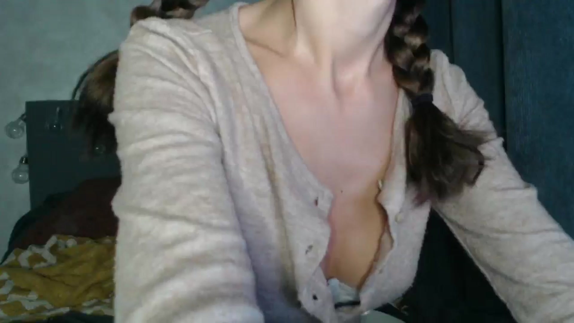 Gallery image thumbnail from Nora_Sweet's myfreecams stream on, 10/17/2024, 11:05 image 14 of 20