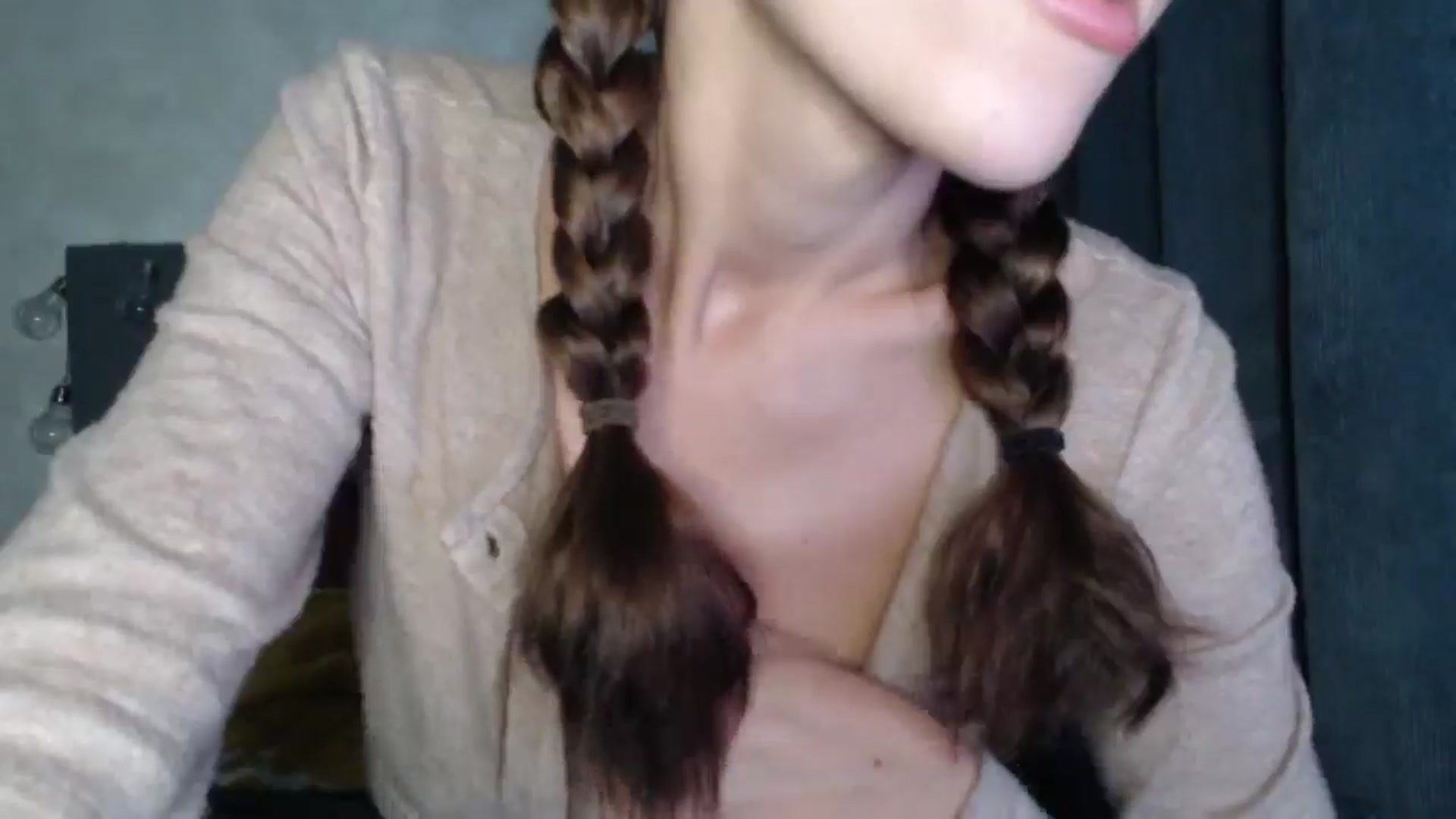 Gallery image thumbnail from Nora_Sweet's myfreecams stream on, 10/17/2024, 11:05 image 15 of 20