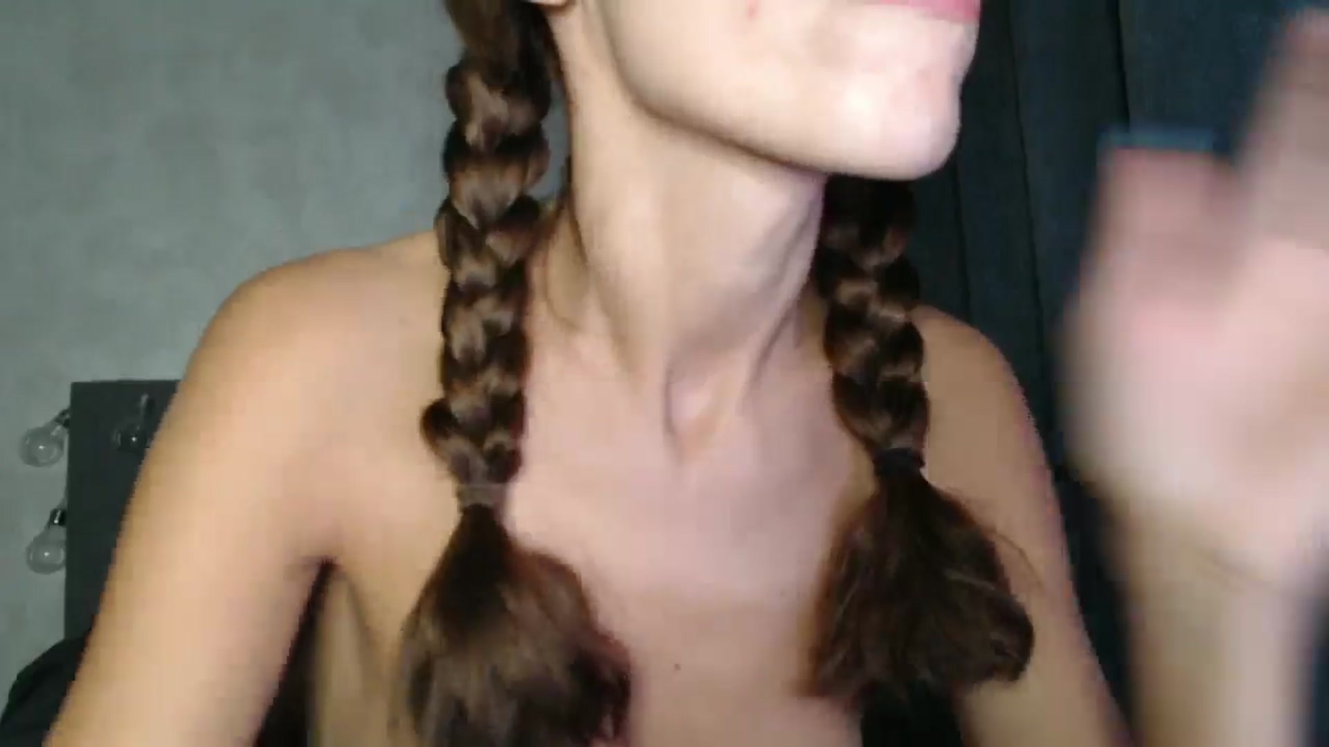 Gallery image thumbnail from Nora_Sweet's myfreecams stream on, 10/17/2024, 12:42 image 10 of 20