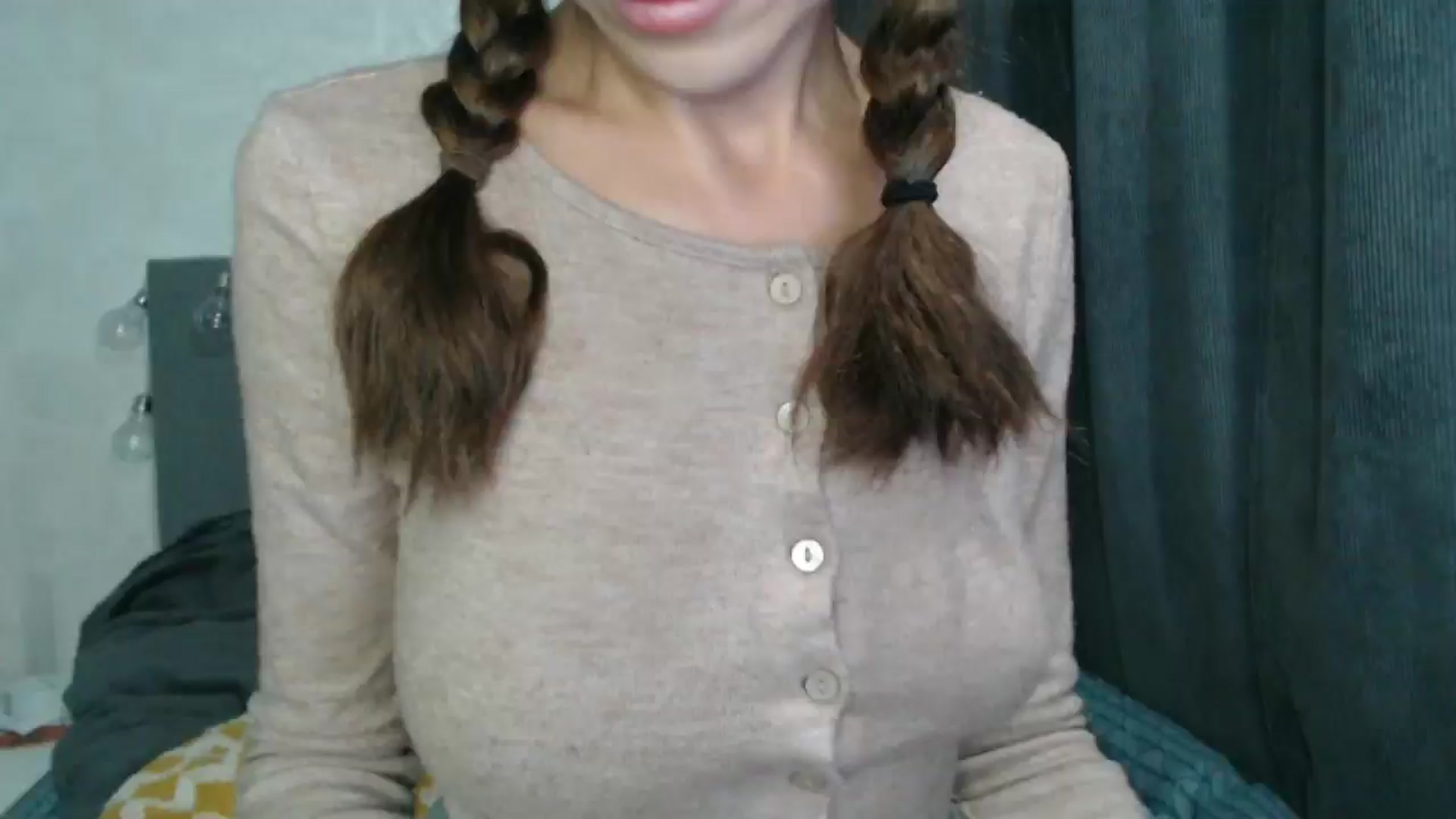 Gallery image thumbnail from Nora_Sweet's myfreecams stream on, 10/17/2024, 17:04 image 8 of 20