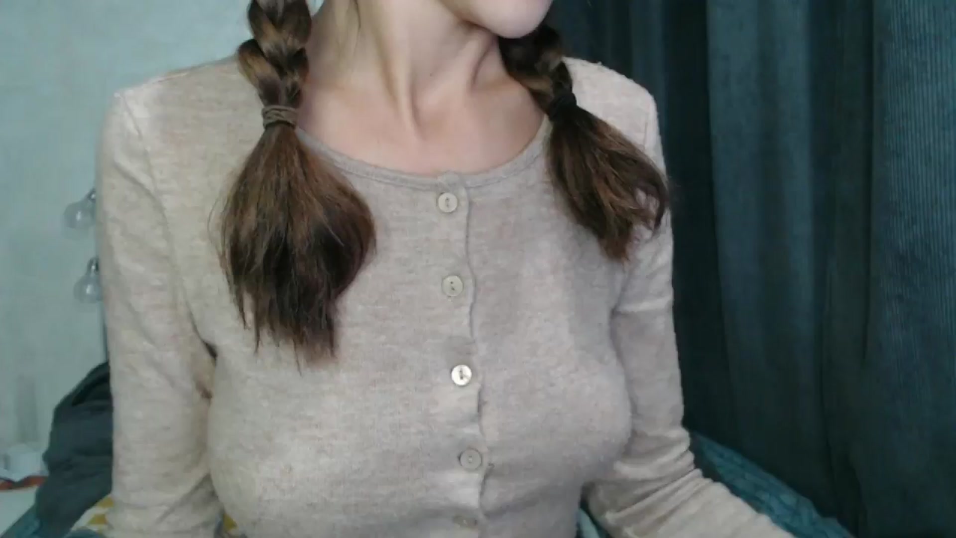 Gallery image thumbnail from Nora_Sweet's myfreecams stream on, 10/17/2024, 17:04 image 7 of 20