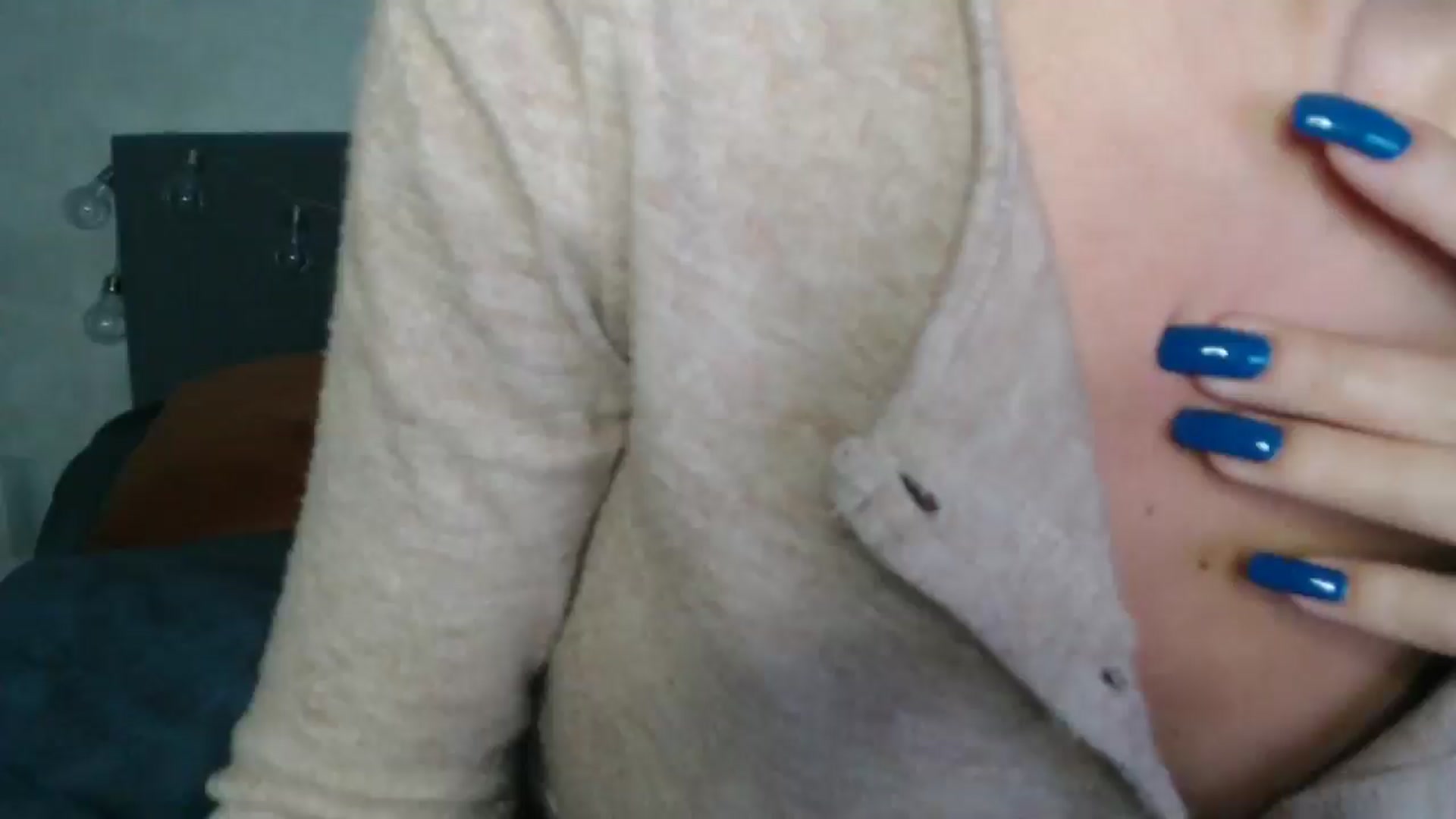 Gallery image thumbnail from Nora_Sweet's myfreecams stream on, 10/18/2024, 08:18 image 7 of 20