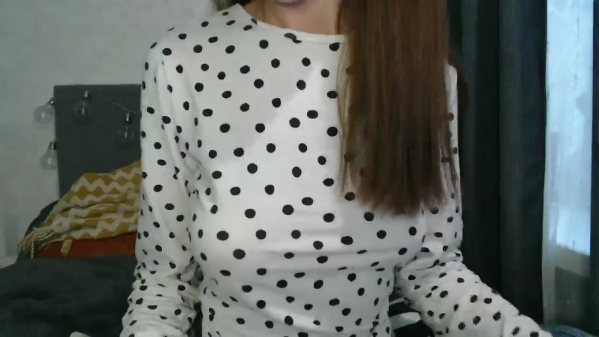Gallery image thumbnail from Nora_Sweet's myfreecams stream on, 10/18/2024, 11:17 image 10 of 20