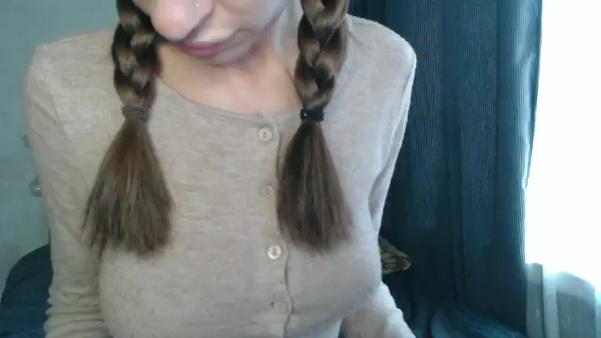Gallery image thumbnail from Nora_Sweet's myfreecams stream on, 10/21/2024, 09:28 image 17 of 20