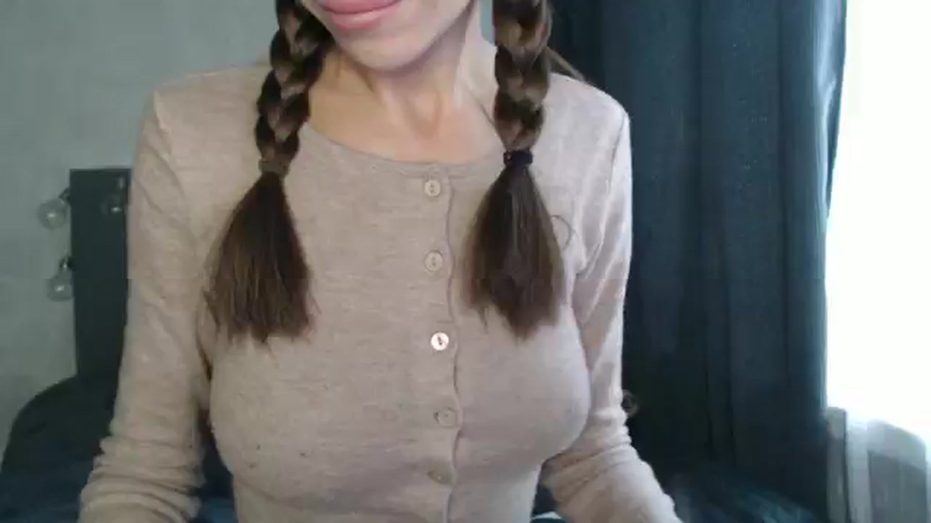 Gallery image thumbnail from Nora_Sweet's myfreecams stream on, 10/21/2024, 09:58 image 16 of 20