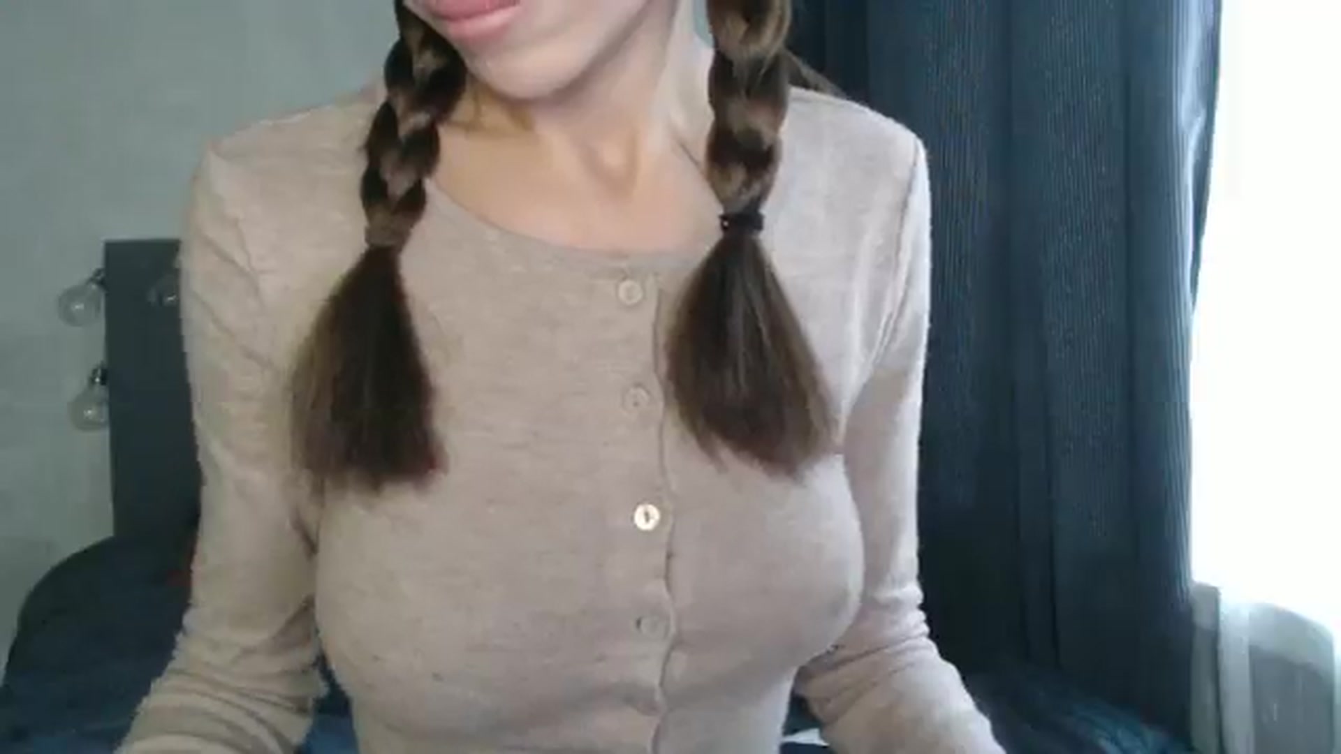 Gallery image thumbnail from Nora_Sweet's myfreecams stream on, 10/21/2024, 09:58 image 13 of 20